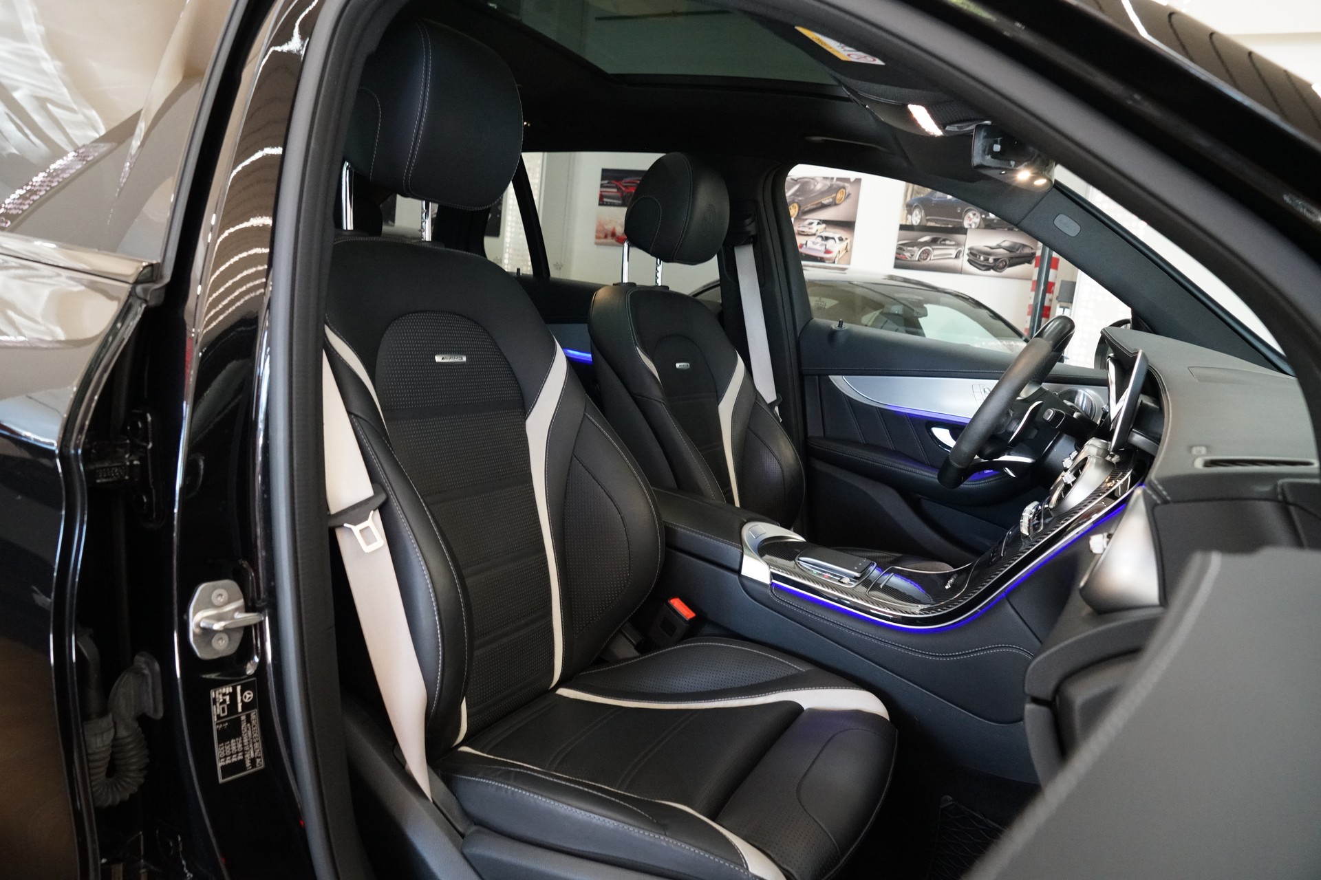 MERCEDES-BENZ GLC 63 S AMG 4Matic 9G-Tronic-image-23
