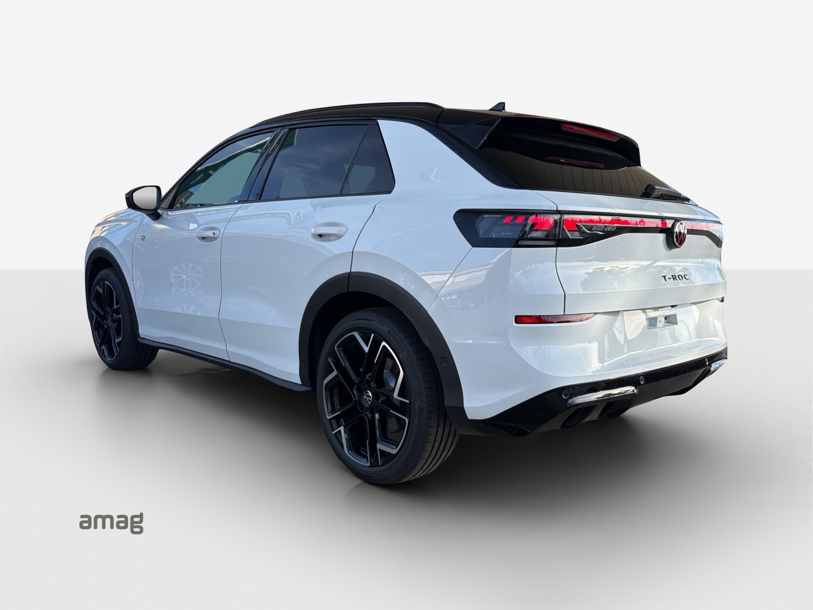 VW T-Roc 1.5 eTSI mHEV R-Line DSG-image-2