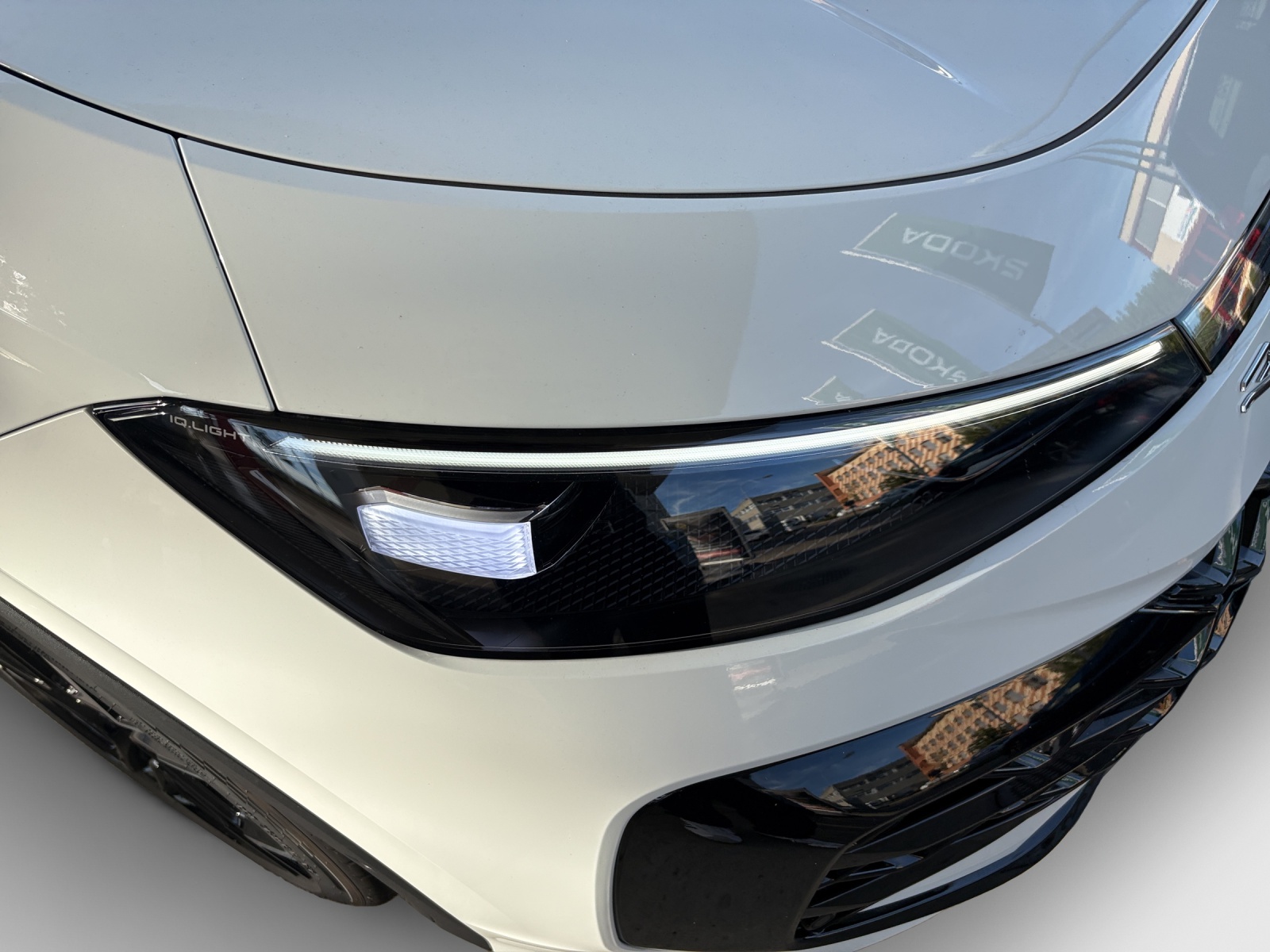 VW T-Roc 1.5 eTSI mHEV R-Line DSG-image-14