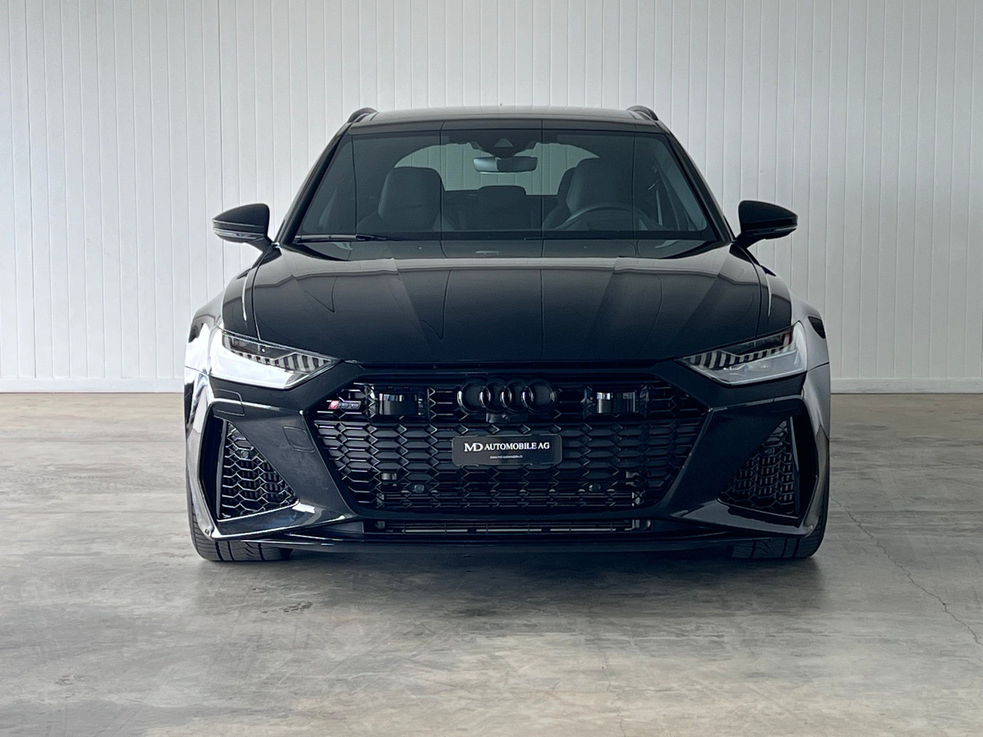 AUDI RS6 Avant 4.0 TFSI V8 quattro-image-6