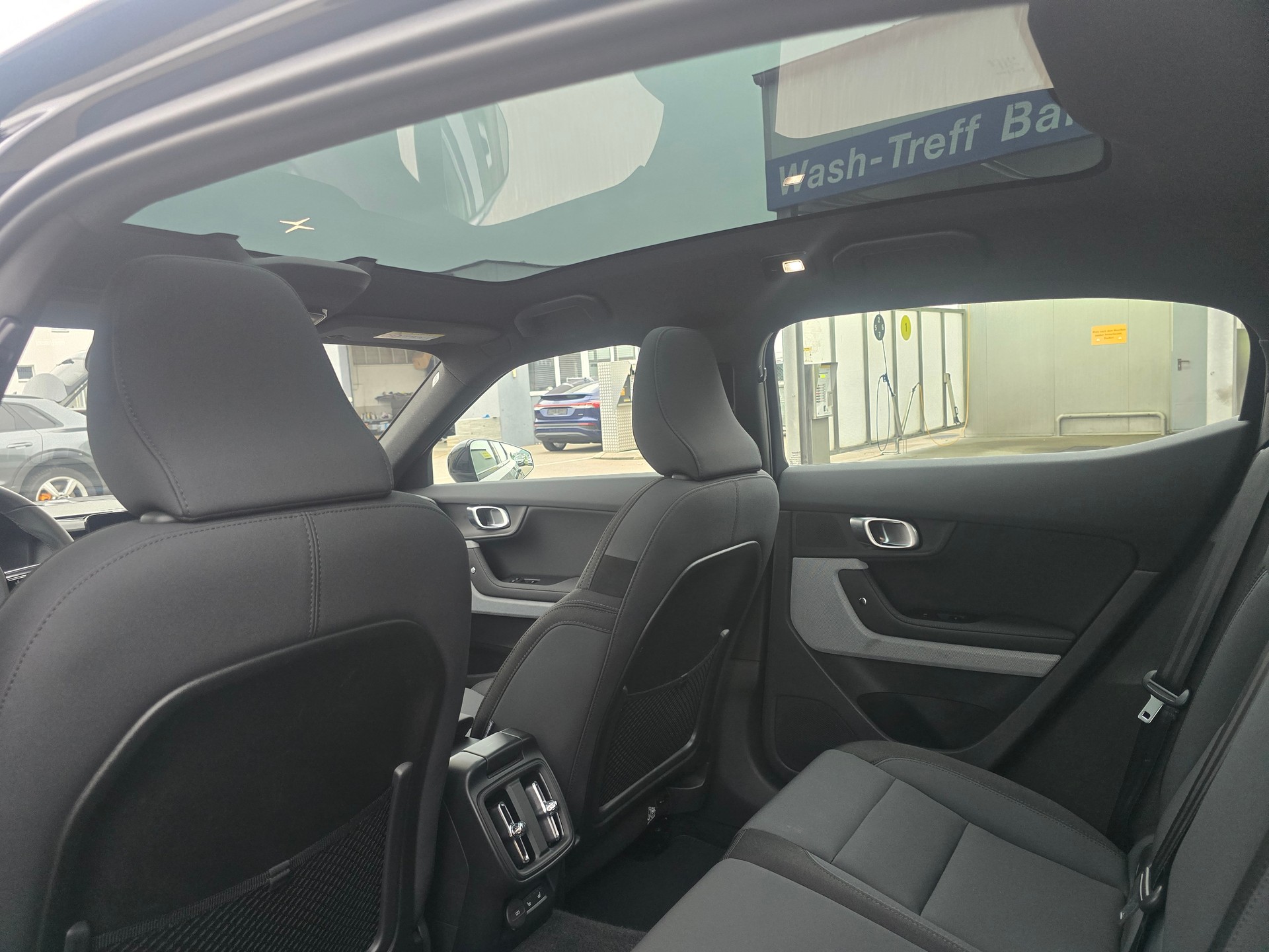 POLESTAR Polestar 2 Long Range Dual Plus Pack 82 kWh-image-11