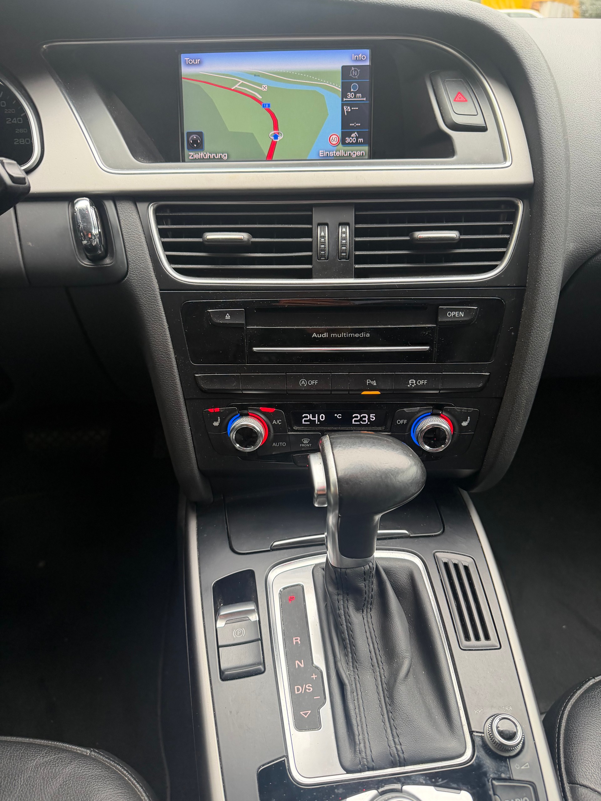 AUDI A5 Sportback 2.0 TDI multitronic-image-12