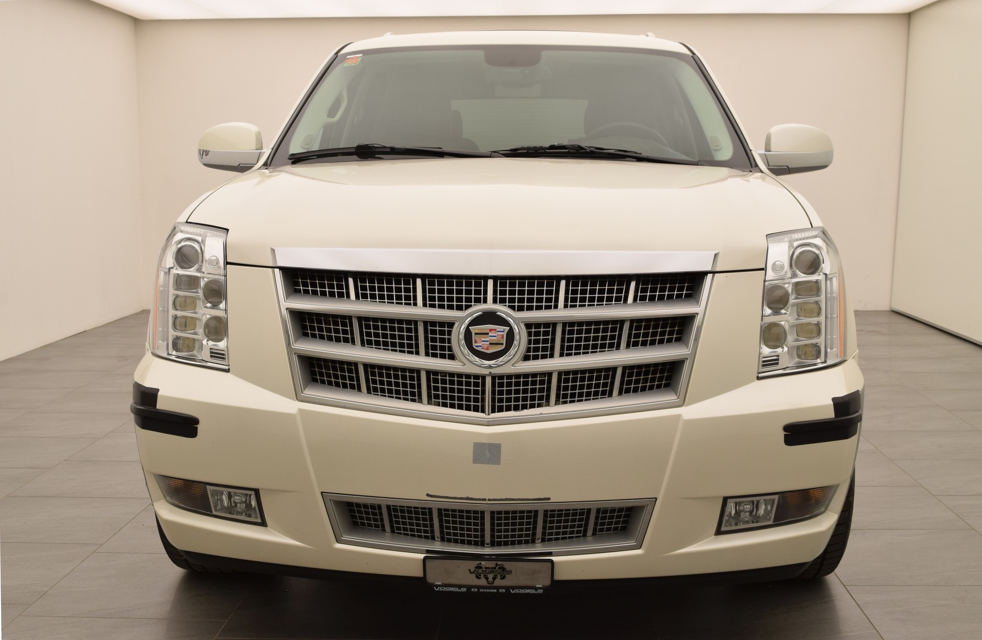 CADILLAC Escalade 6.2 Platinum-image-2
