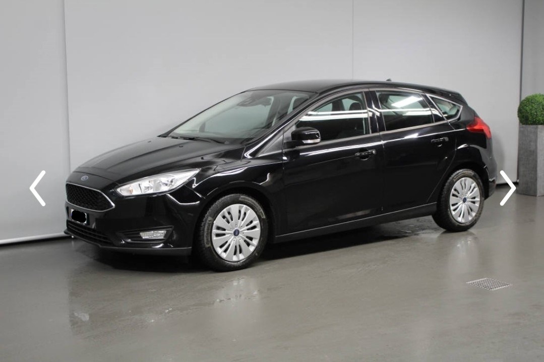 FORD Focus 1.0 SCTi Business Automatic-image-0
