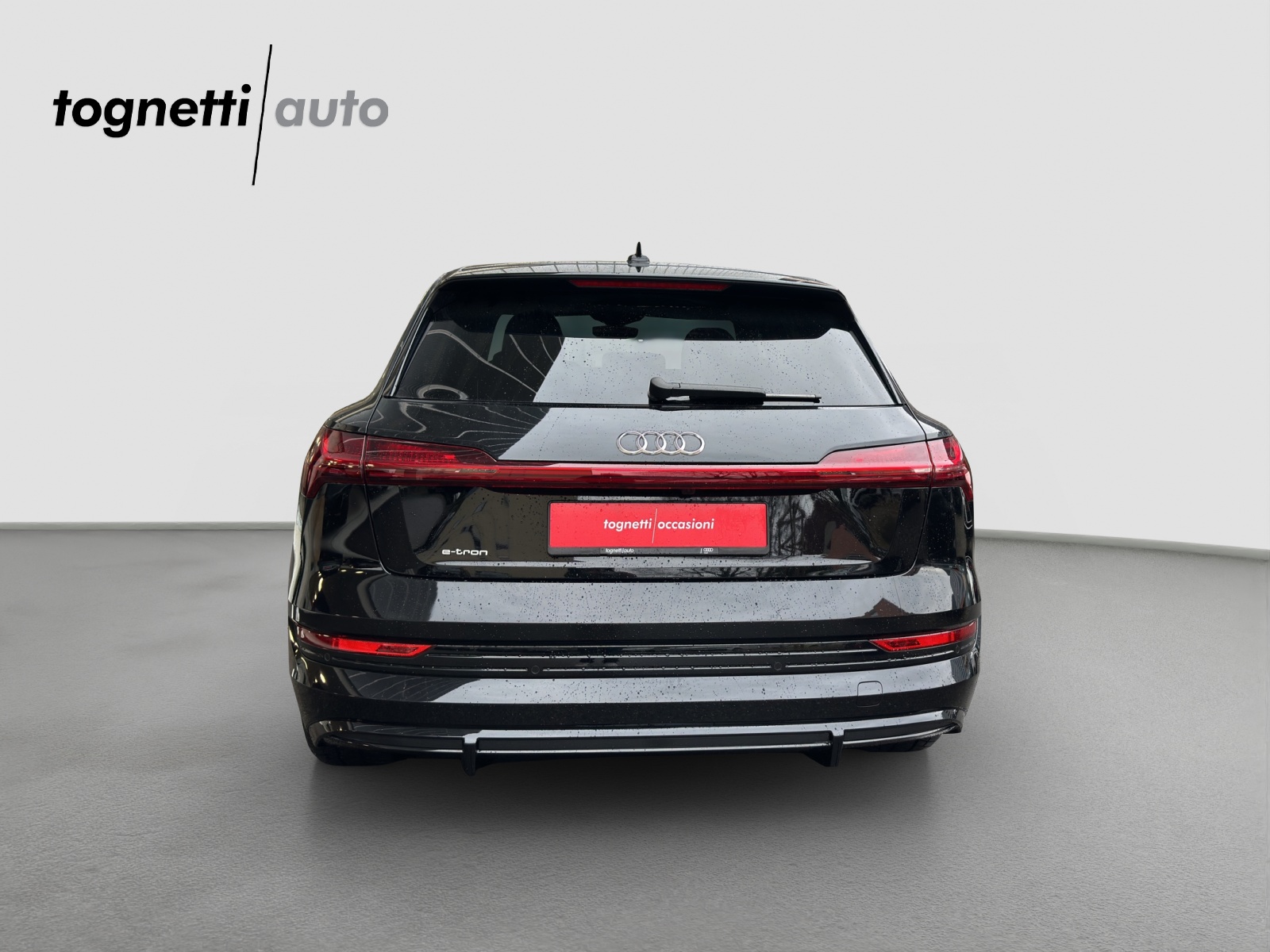 AUDI e-tron 55 S Line Black Edition quattro-image-5