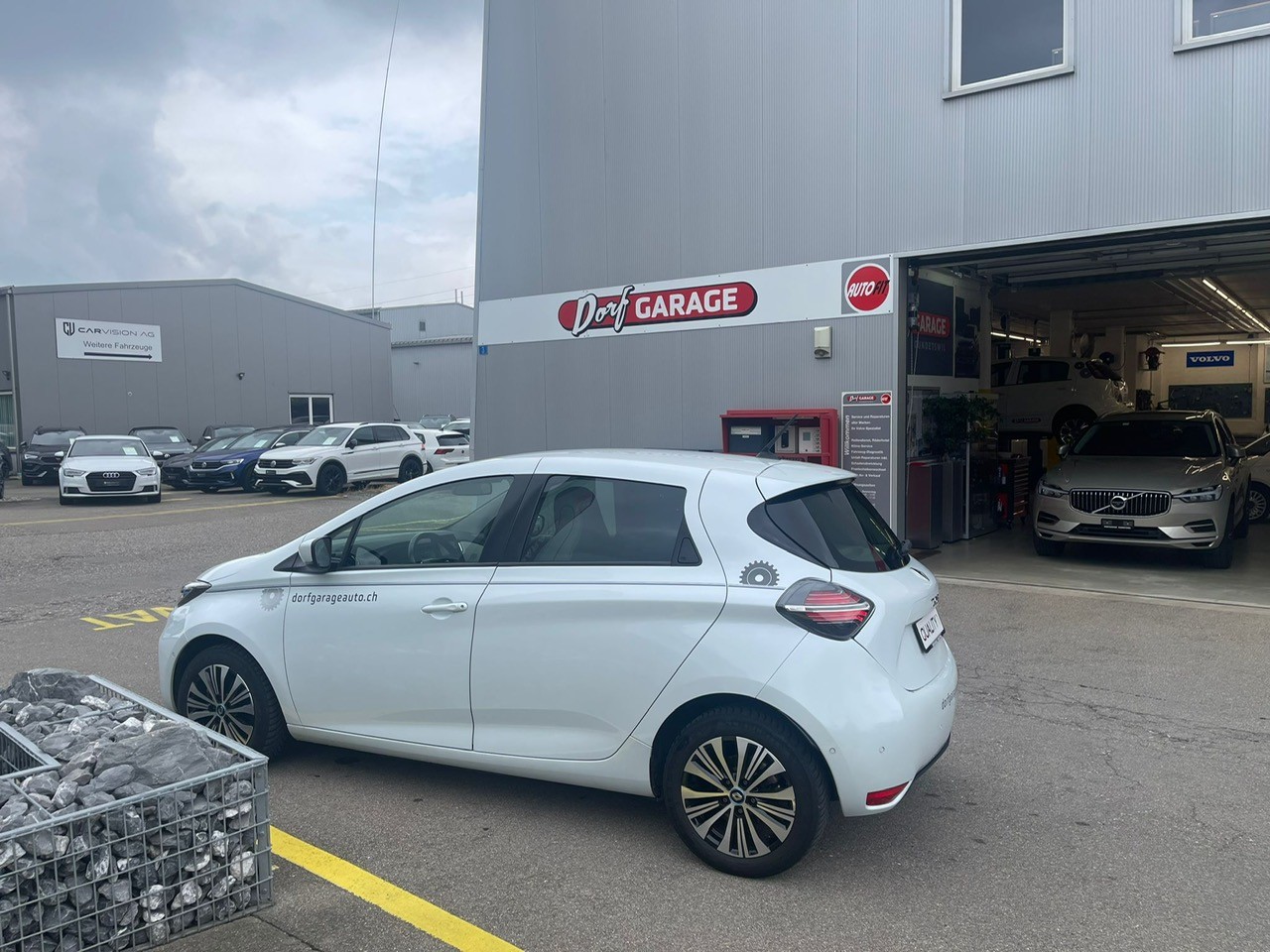 RENAULT Zoe Riviera R135 (Batterie Miete)-image-4