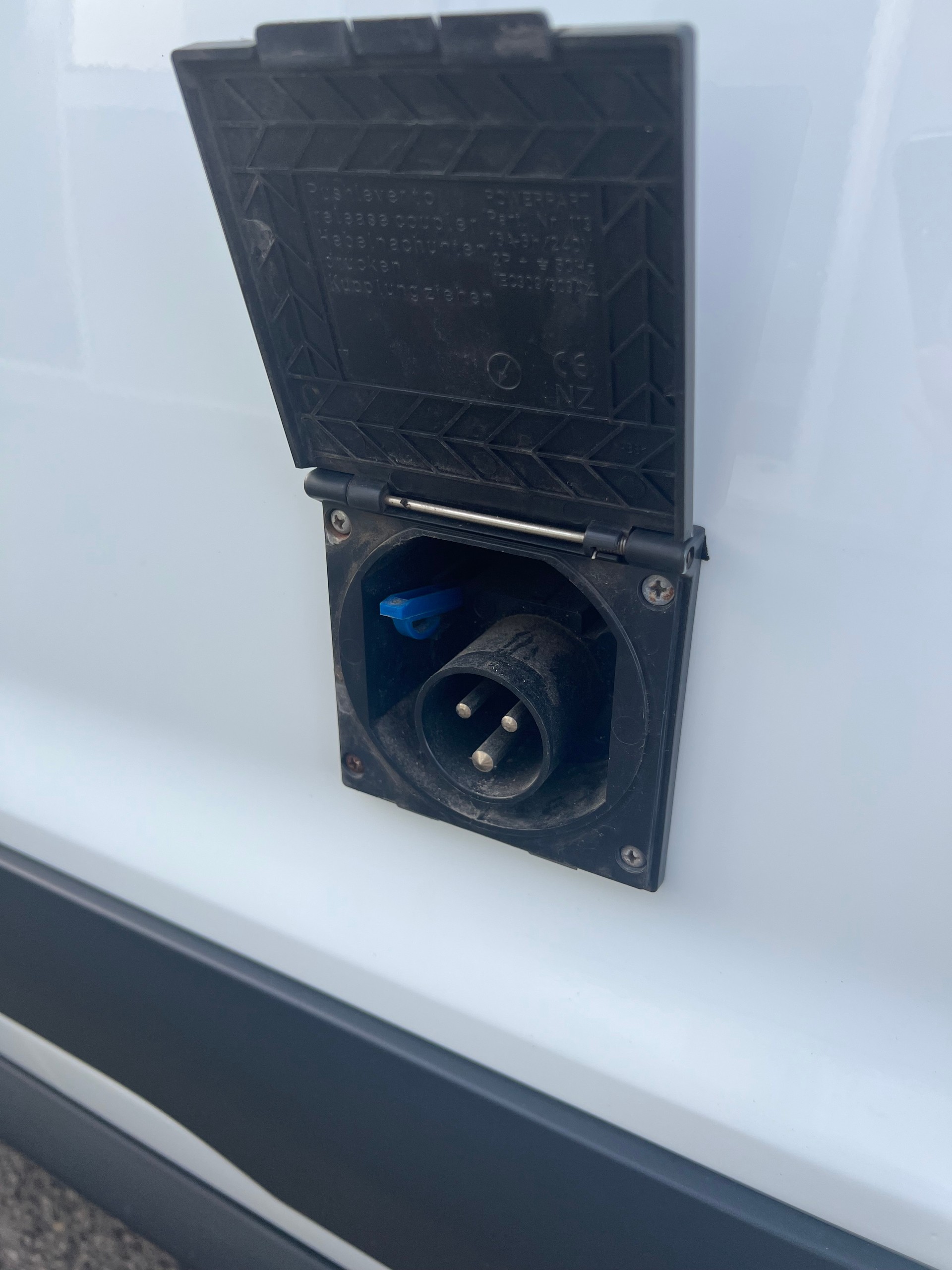 FORD Transit Connect Van T210 1.0 EcoBoost Ambiente-image-9