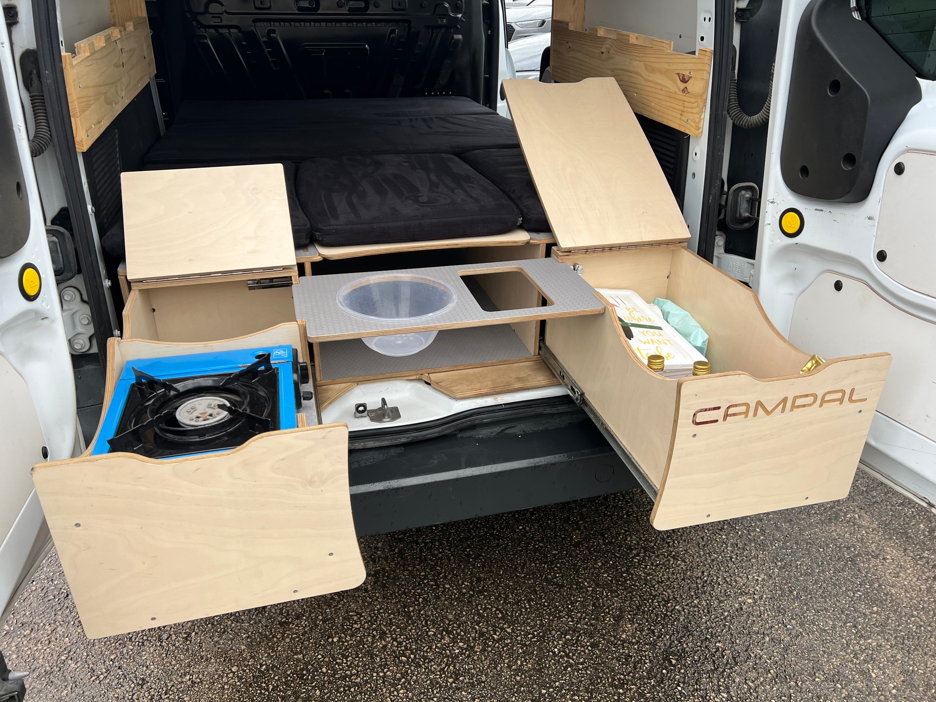 FORD Transit Connect Van T210 1.0 EcoBoost Ambiente-image-11