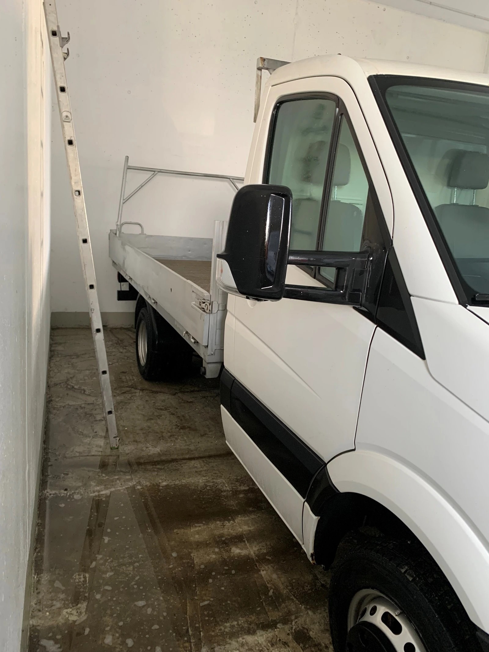 VW Crafter 35 2.5 TDI 136 PS-image-2