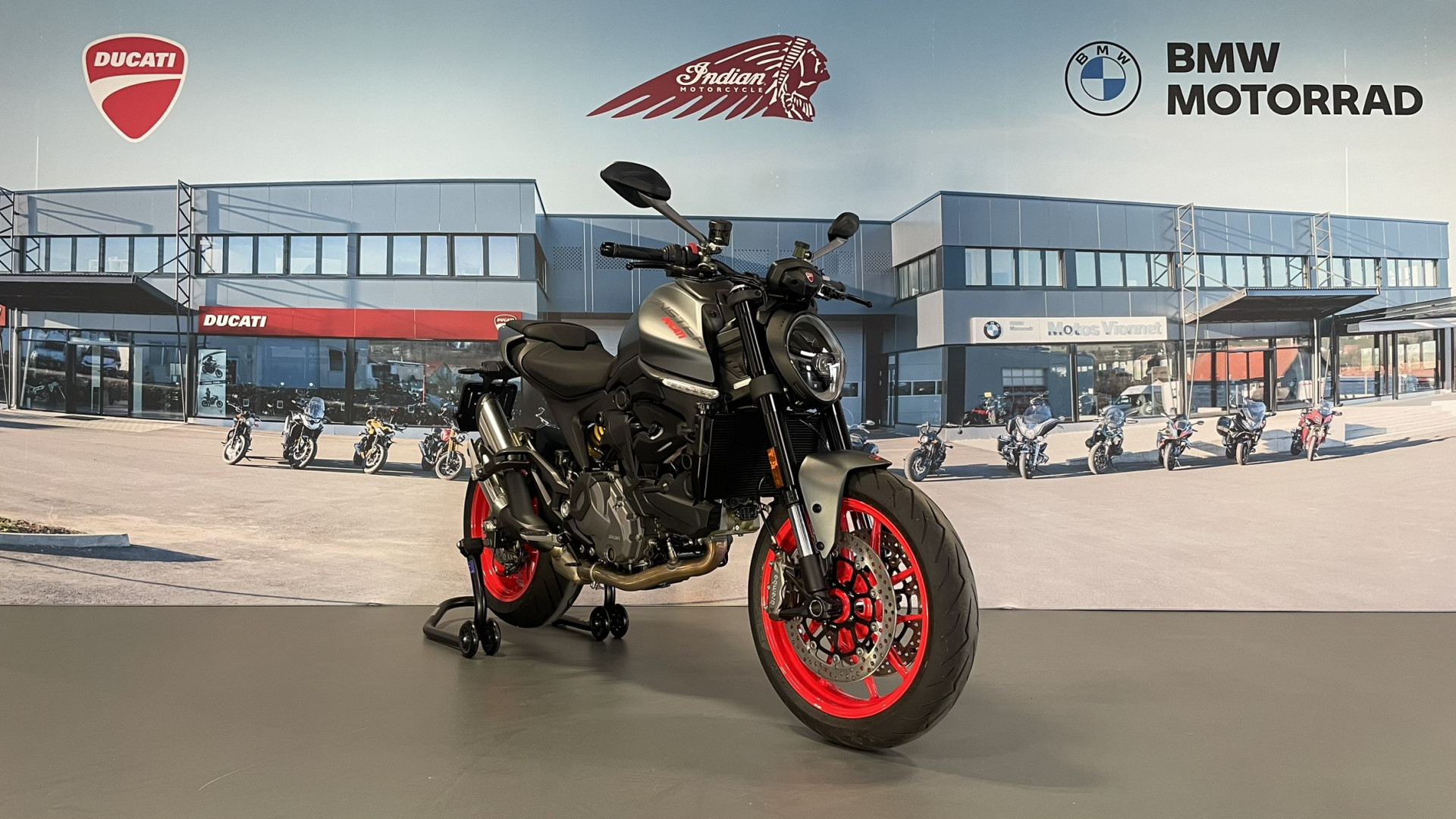 DUCATI Monster 950