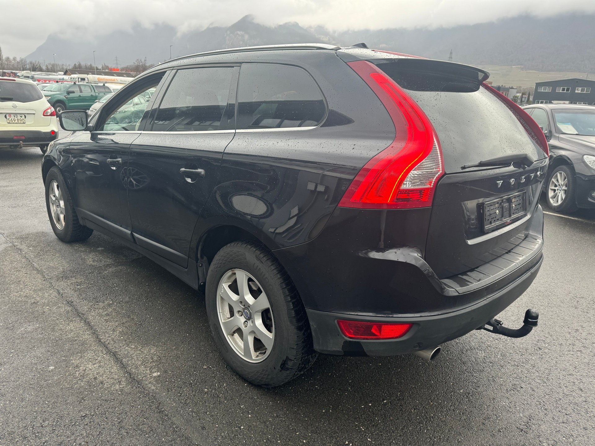 VOLVO XC60 2.4D AWD Momentum-image-5