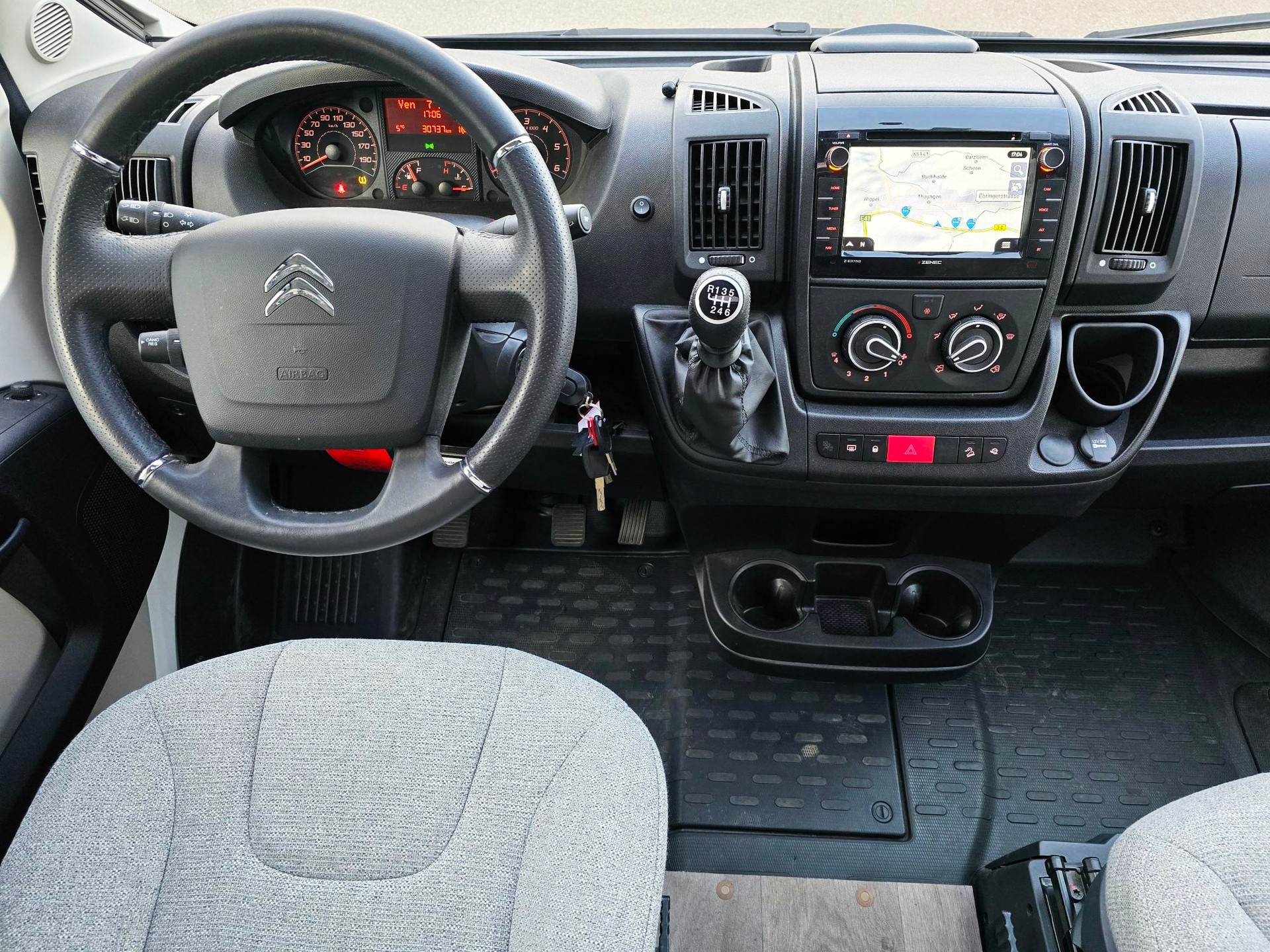 HYMER EXIS-T EX 580 PURE 2,2 HDI DIESEL CITROEN-image-4
