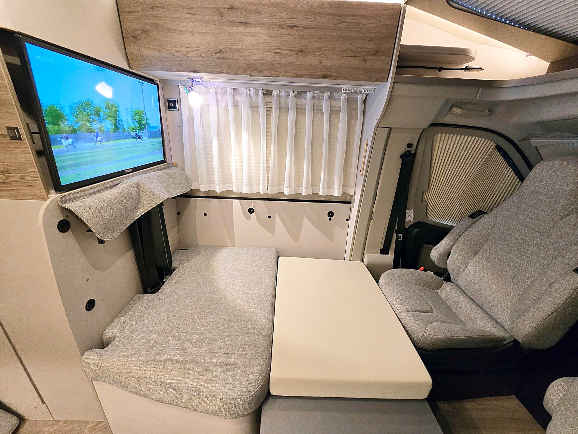 HYMER EXIS-T EX 580 PURE 2,2 HDI DIESEL CITROEN-image-6