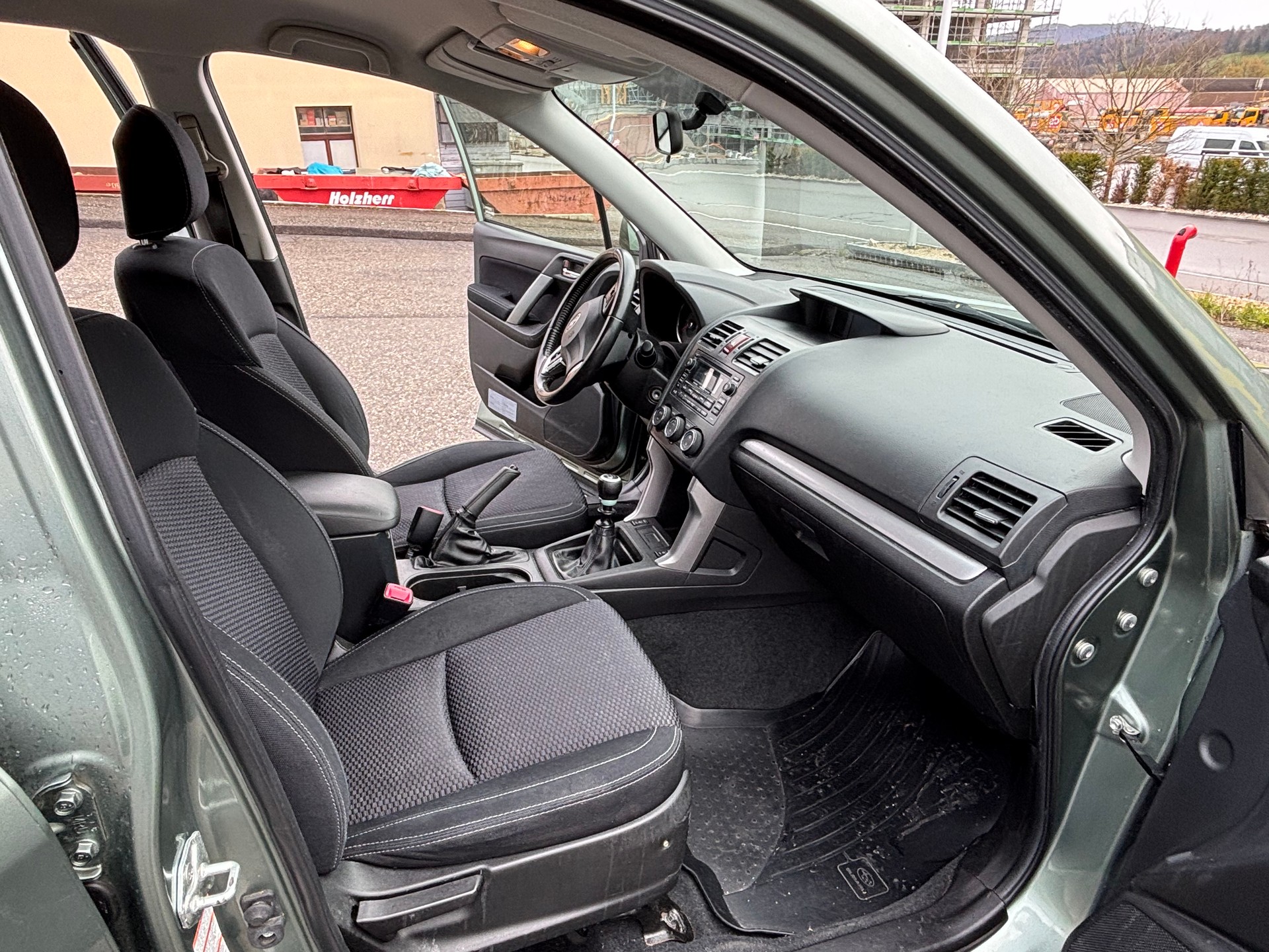 SUBARU Forester 2.0-image-14
