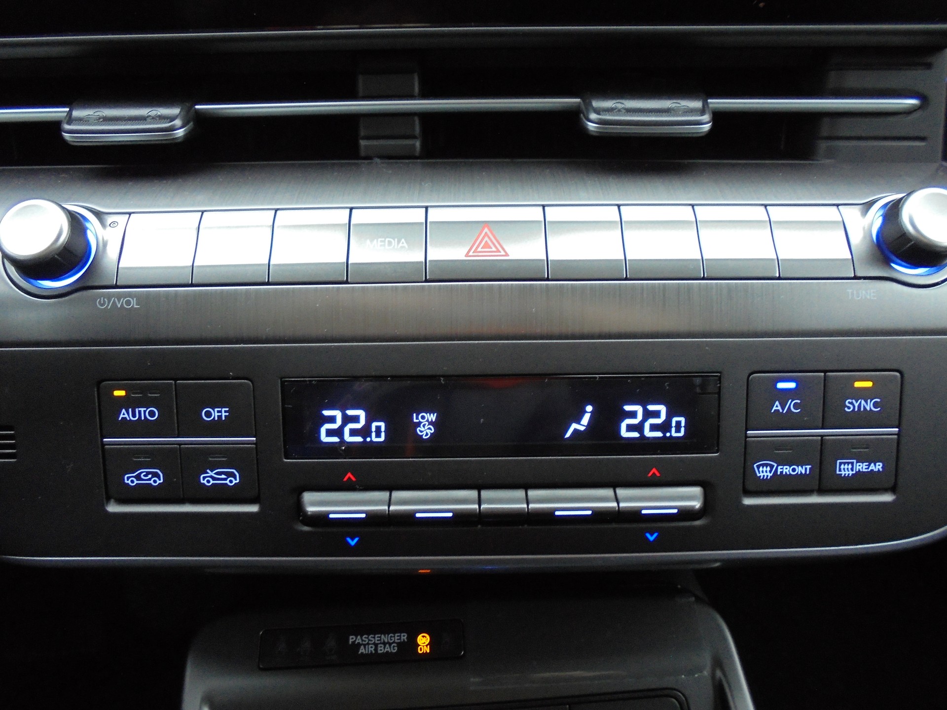 HYUNDAI Kona 1.6 T-GDi Amplia 4WD DCT-image-8
