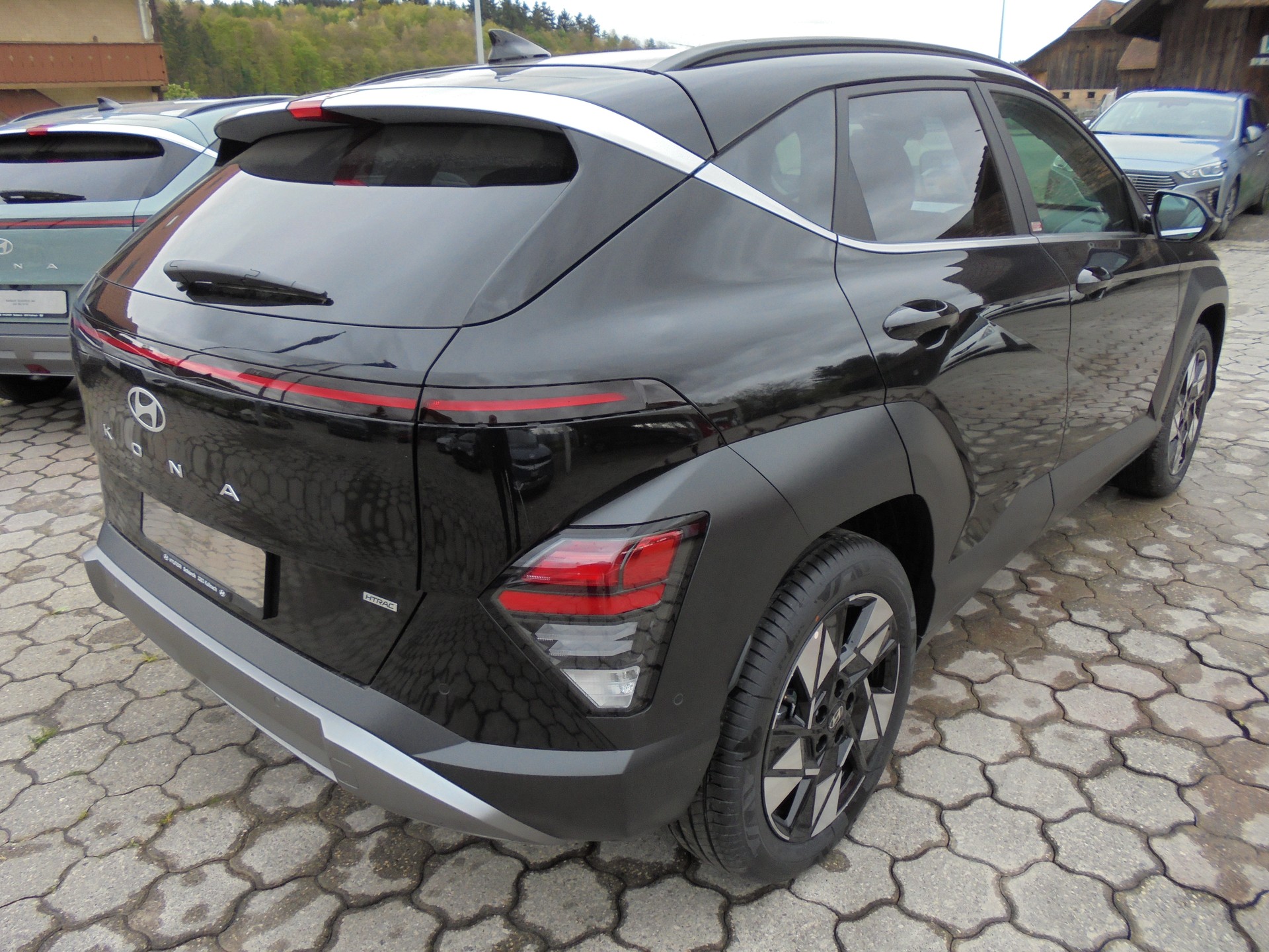 HYUNDAI Kona 1.6 T-GDi Amplia 4WD DCT-image-4