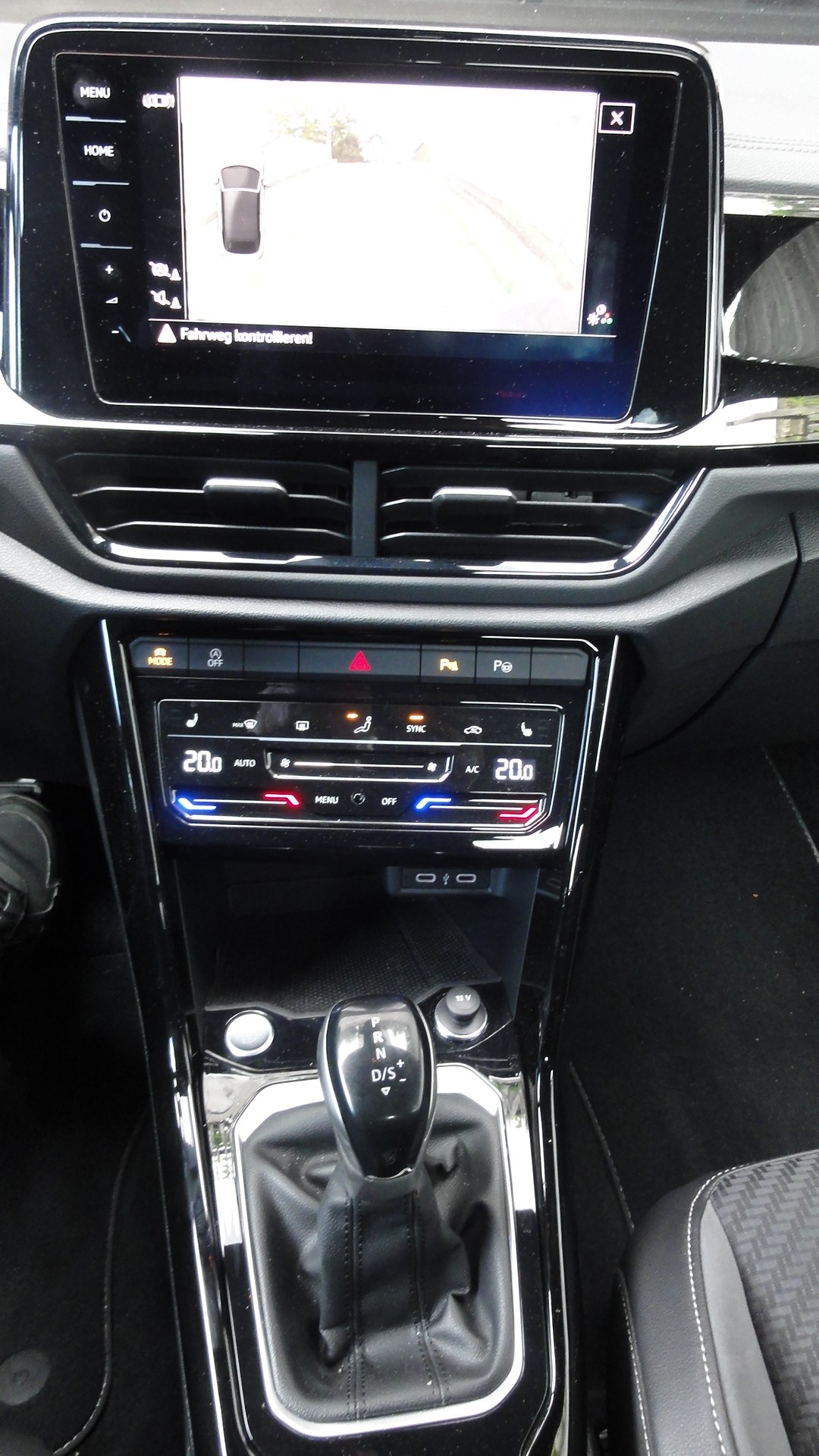 VW T-Roc Cabriolet 1.5 TSI EVO R-Line DSG-image-9
