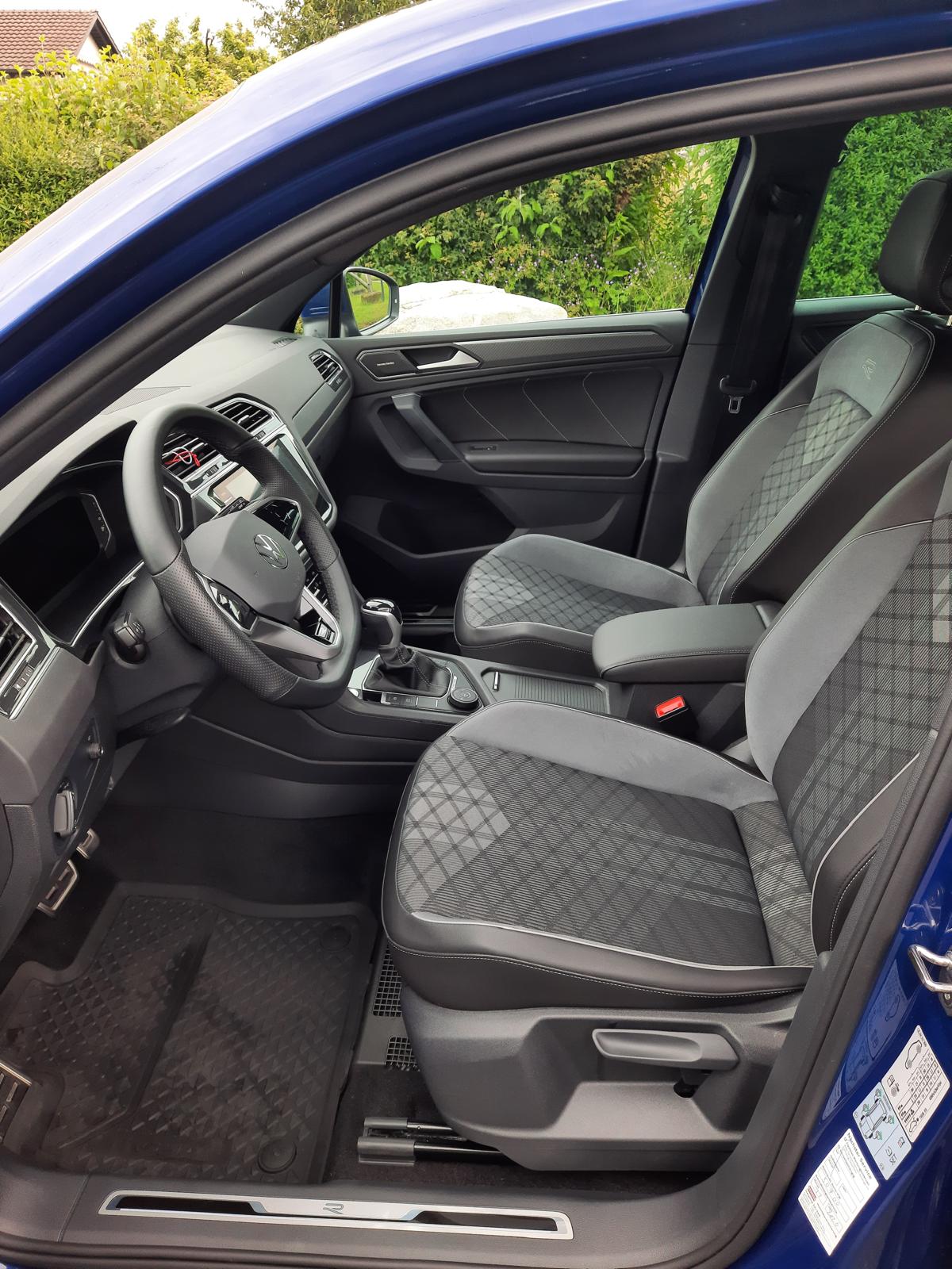 VW Tiguan 2.0 TDI SCR R-Line 4Motion DSG-image-3