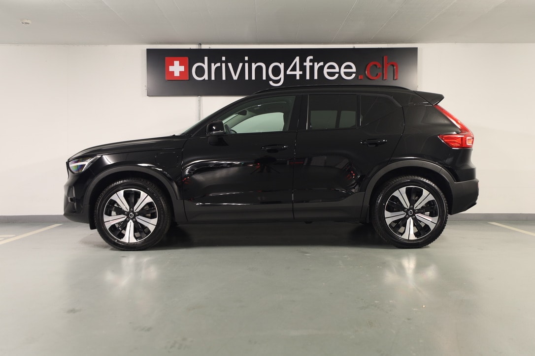 VOLVO XC40 T5 PHEV Plus Dark DCT-showroom-element-1