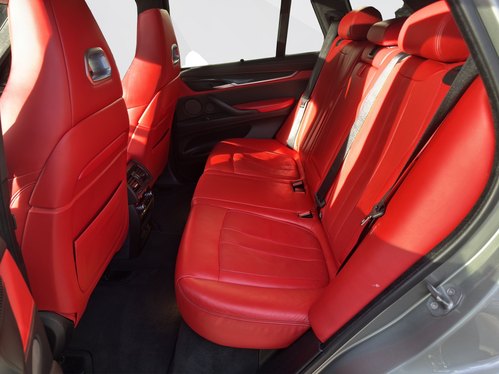 BMW X5 M-image-13