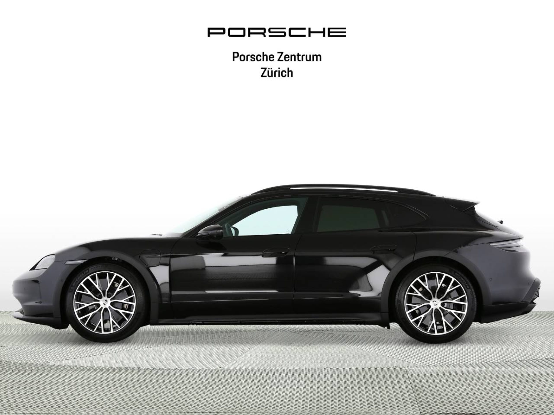 PORSCHE Taycan 4 Cross Turismo-image-1