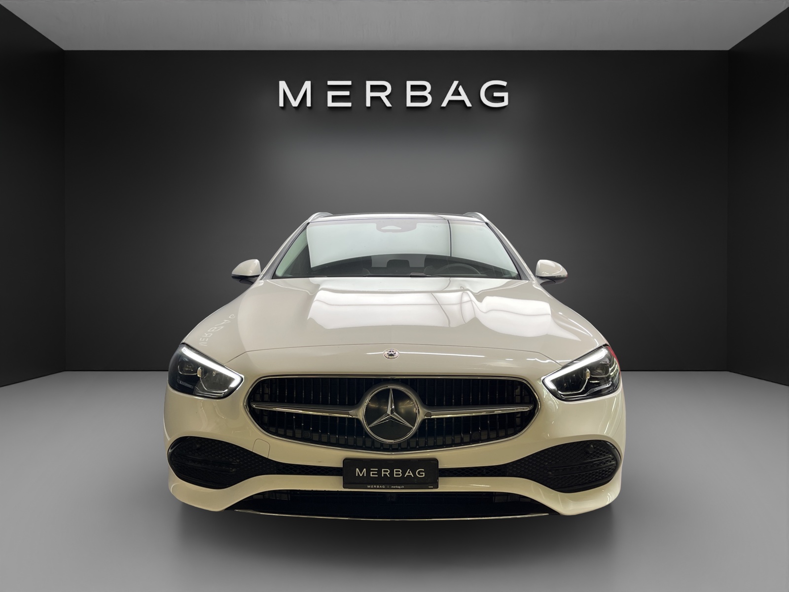 MERCEDES-BENZ C 220 d T 4 M Swiss Star-image-1