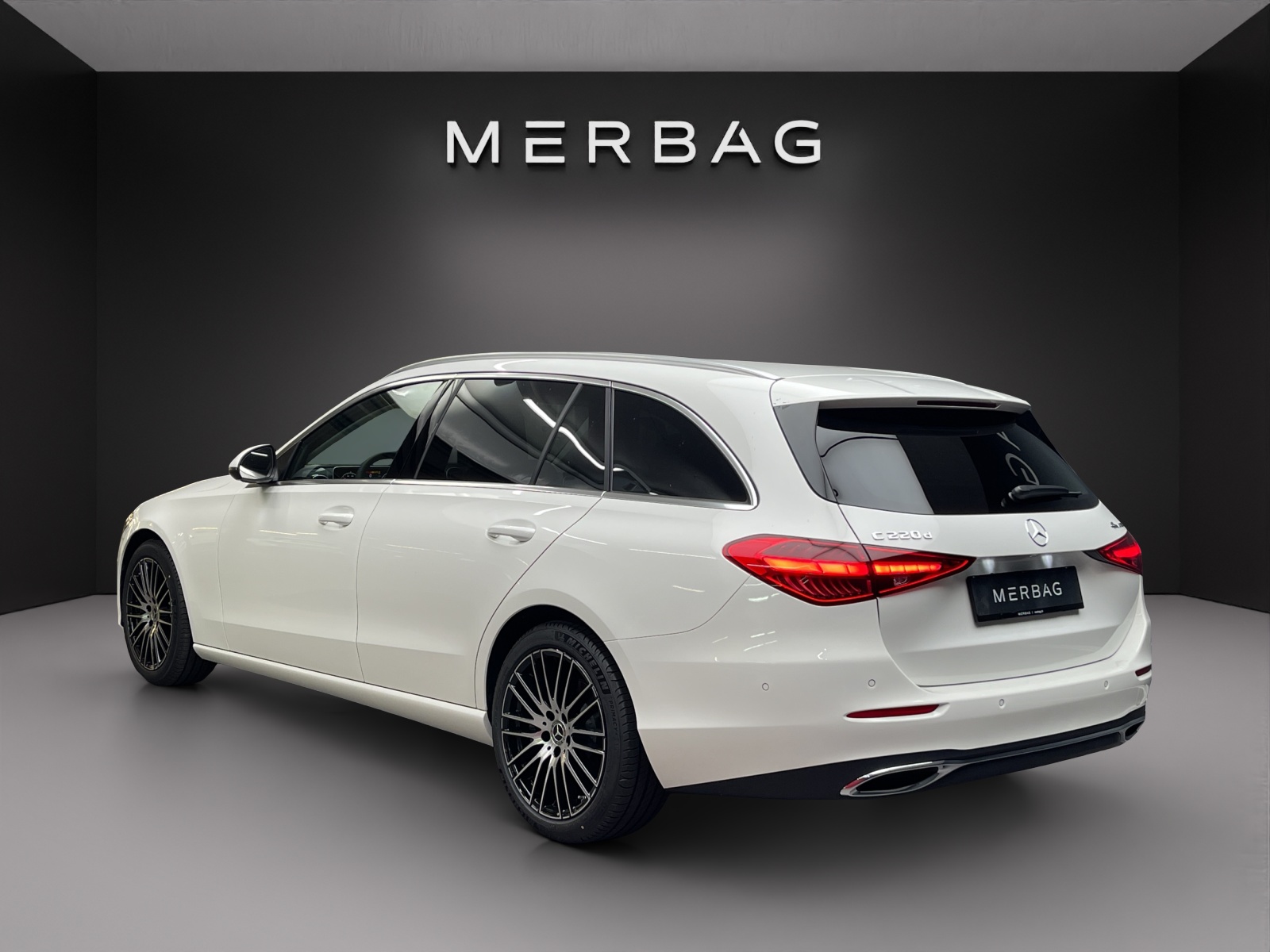 MERCEDES-BENZ C 220 d T 4 M Swiss Star-image-3