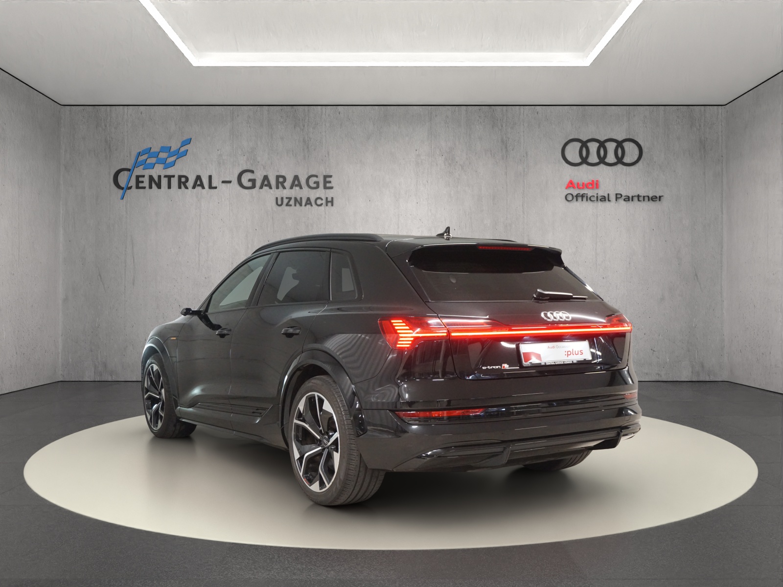 AUDI e-tron S quattro-image-2