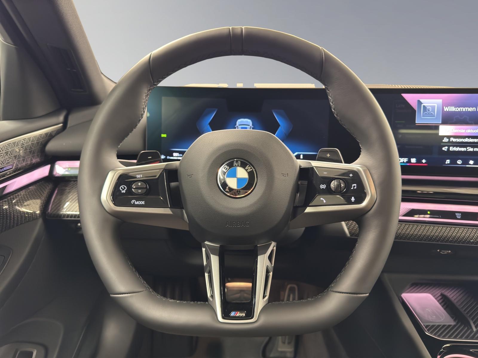 BMW 540d xDrive Touring M Sport Pro-image-13