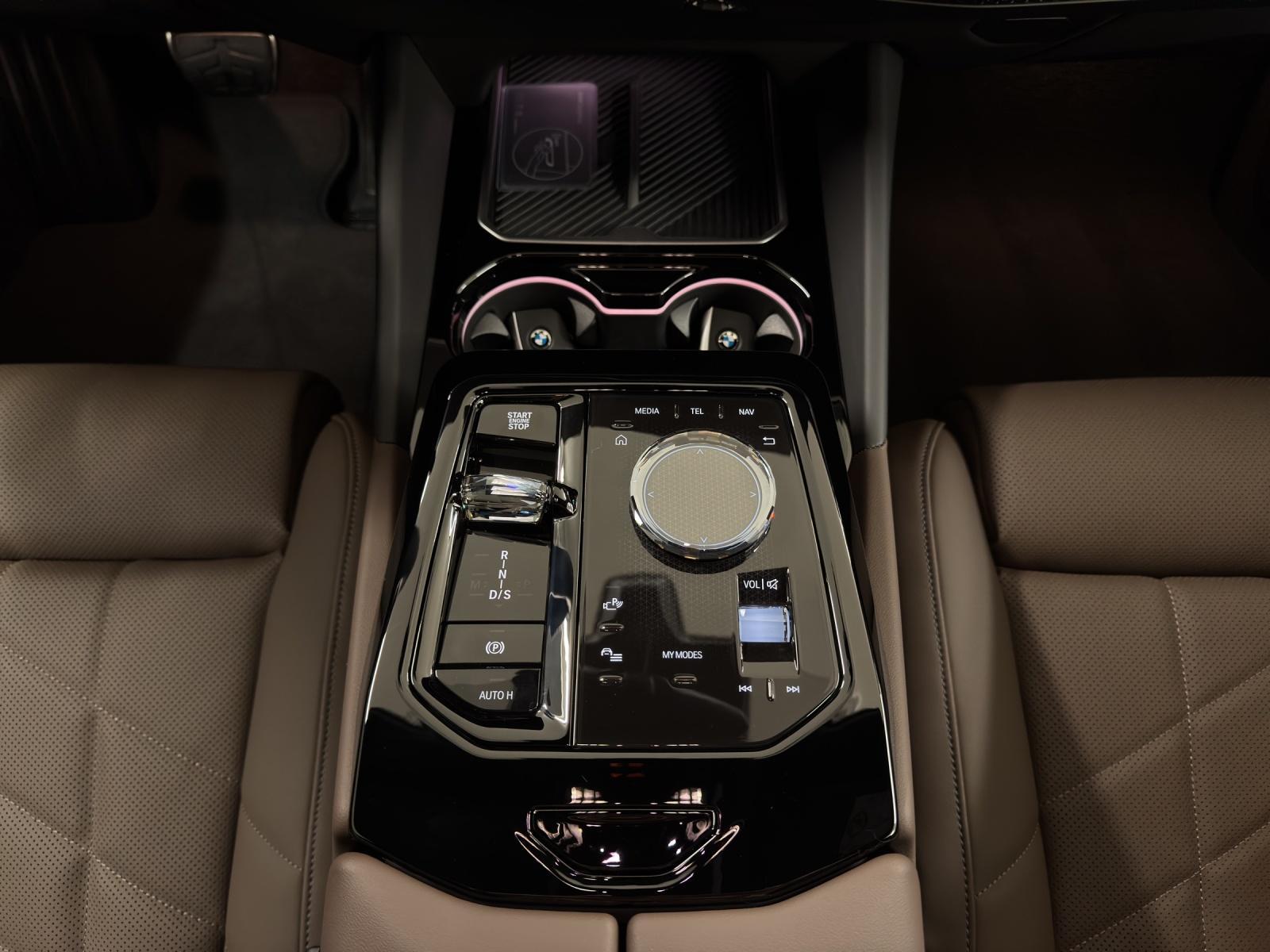 BMW 540d xDrive Touring M Sport Pro-image-17