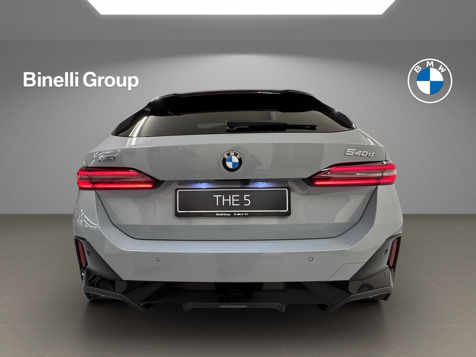 BMW 540d xDrive Touring M Sport Pro-image-3