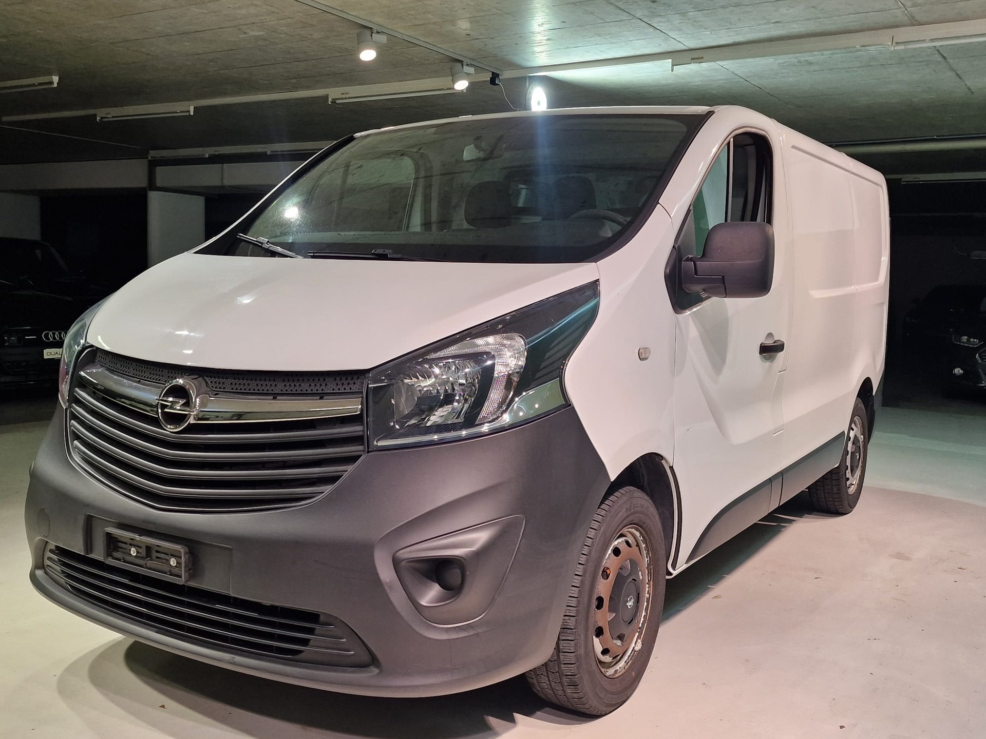 OPEL Vivaro 1.6 CDTI 2.7t L1H1-image-1