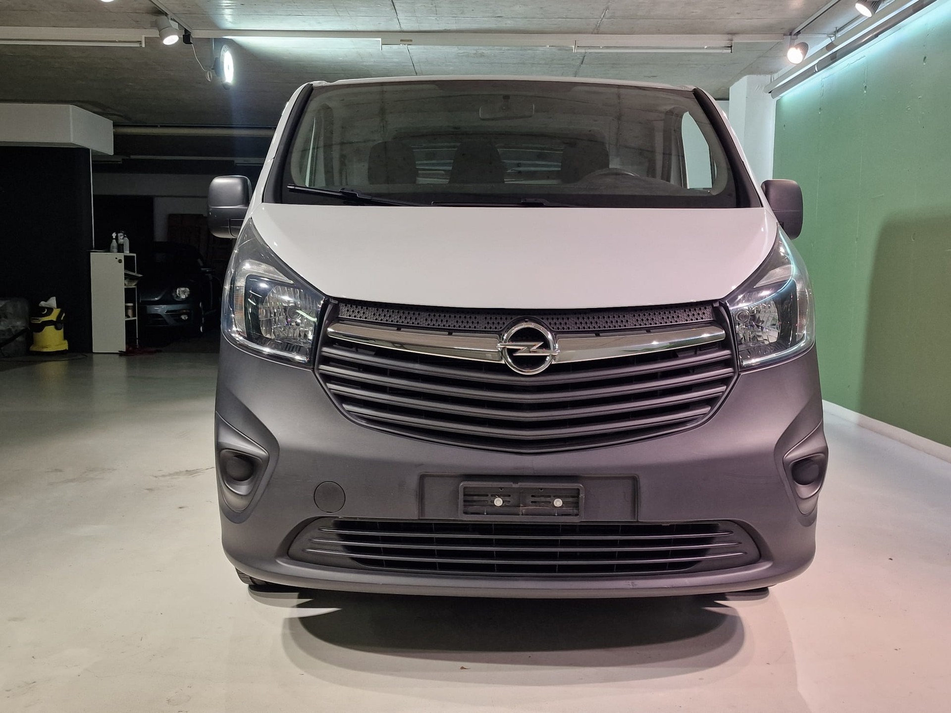 OPEL Vivaro 1.6 CDTI 2.7t L1H1-image-2
