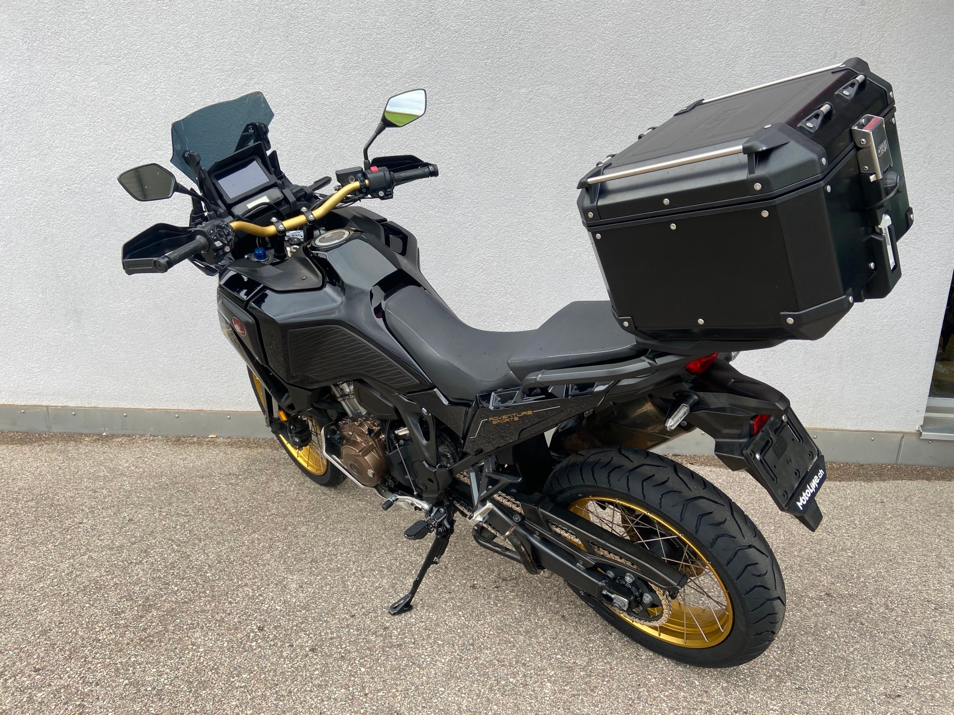 HONDA CRF 1100 Africa Twin Adventure-image-9