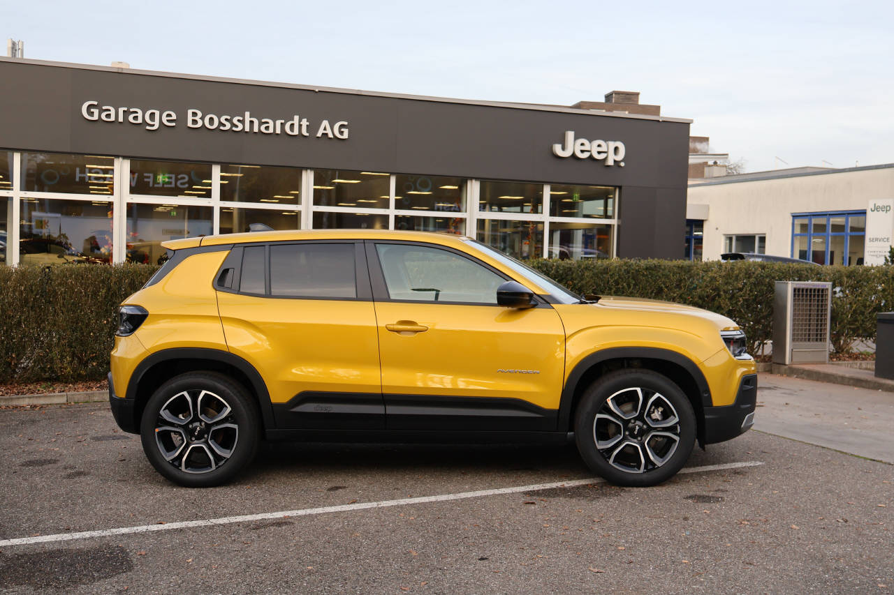 JEEP Avenger Summit-image-1