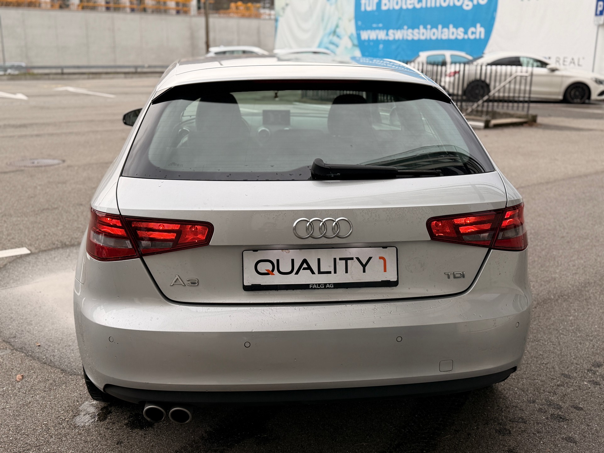AUDI A3 2.0 TDI Ambition S-tronic-image-3