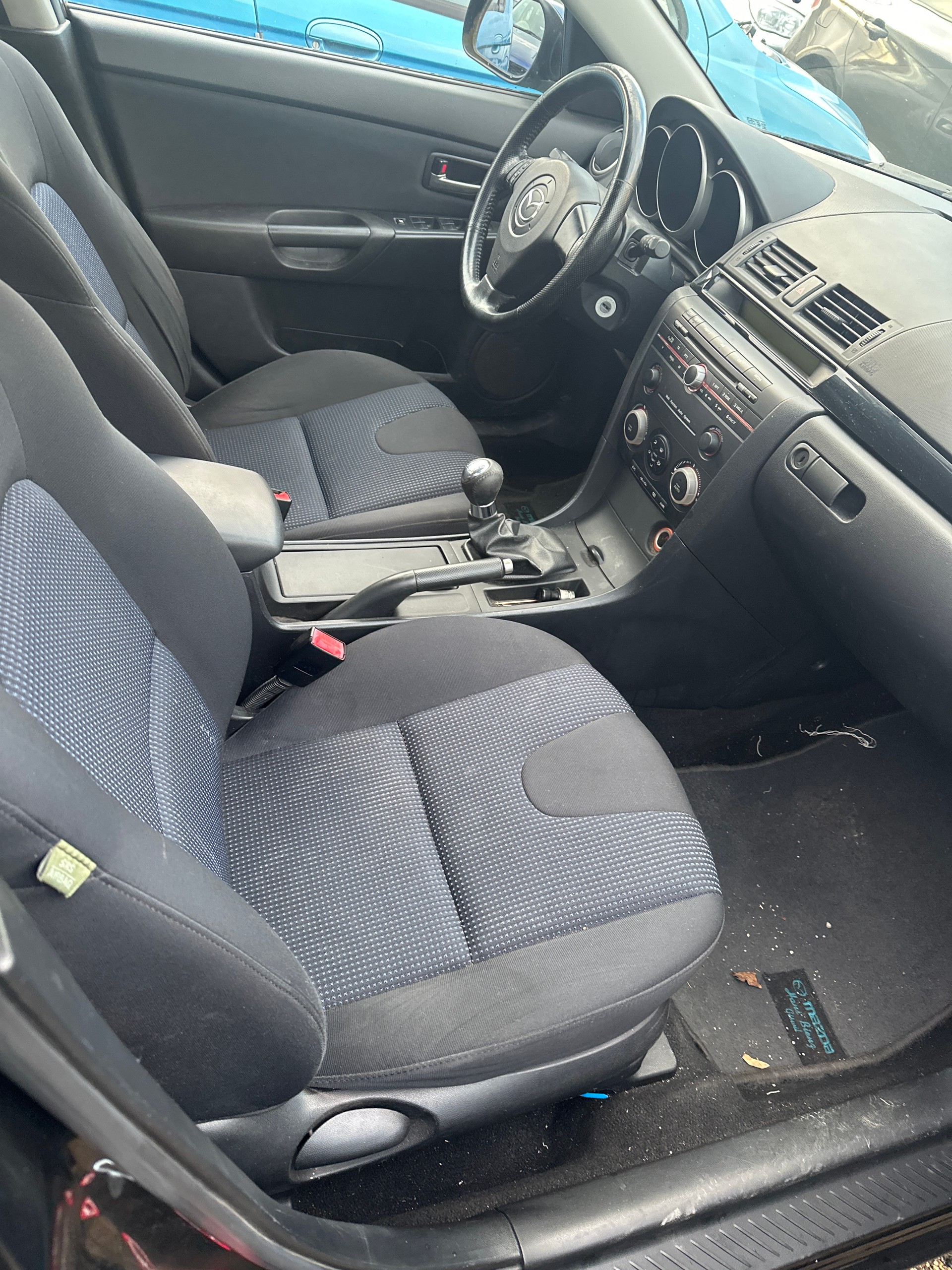 MAZDA 3 1.6 16V Youngster-image-4