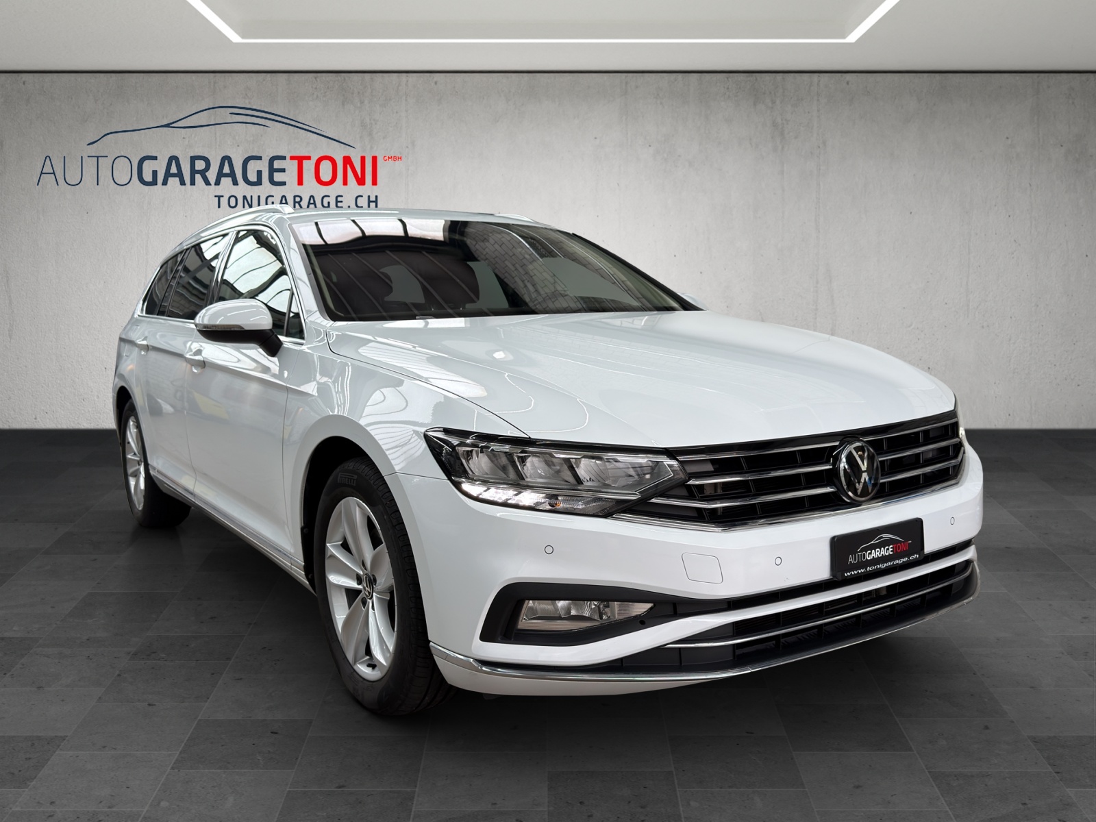 VW Passat 2.0 TDI BMT Elegance 4Motion DSG-image-1
