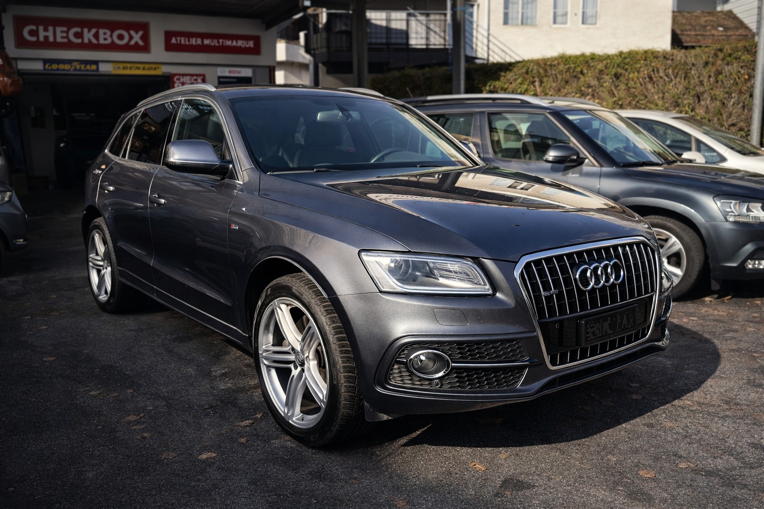 AUDI Q5 2.0 TDI quattro S-tronic-image-6