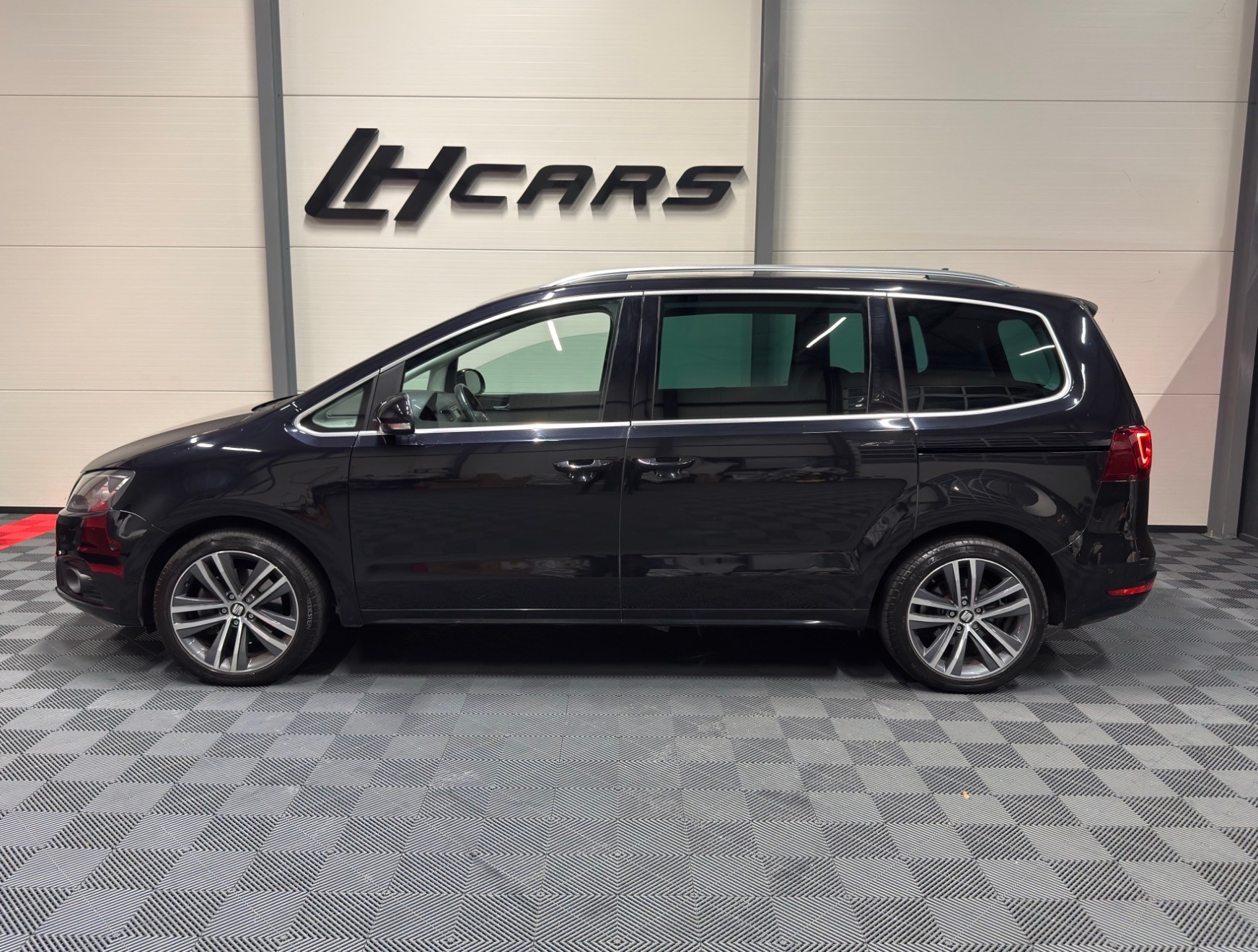 SEAT Alhambra 2.0 TDI 184 FR Li. 4x4 DSG S/S 7-Plätzer-image-1