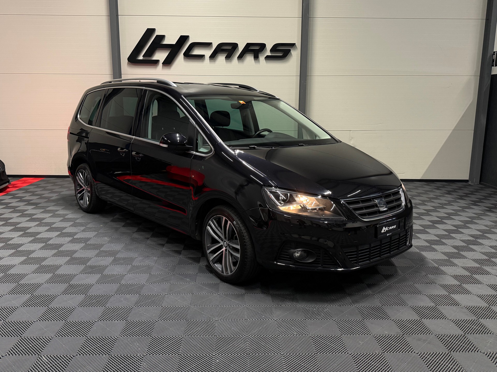 SEAT Alhambra 2.0 TDI 184 FR Li. 4x4 DSG S/S 7-Plätzer-image-5