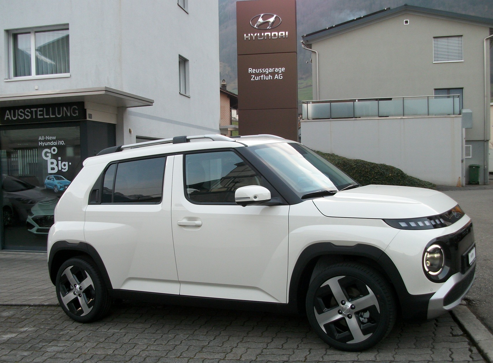 HYUNDAI Inster 49kWh Vertex-image-1