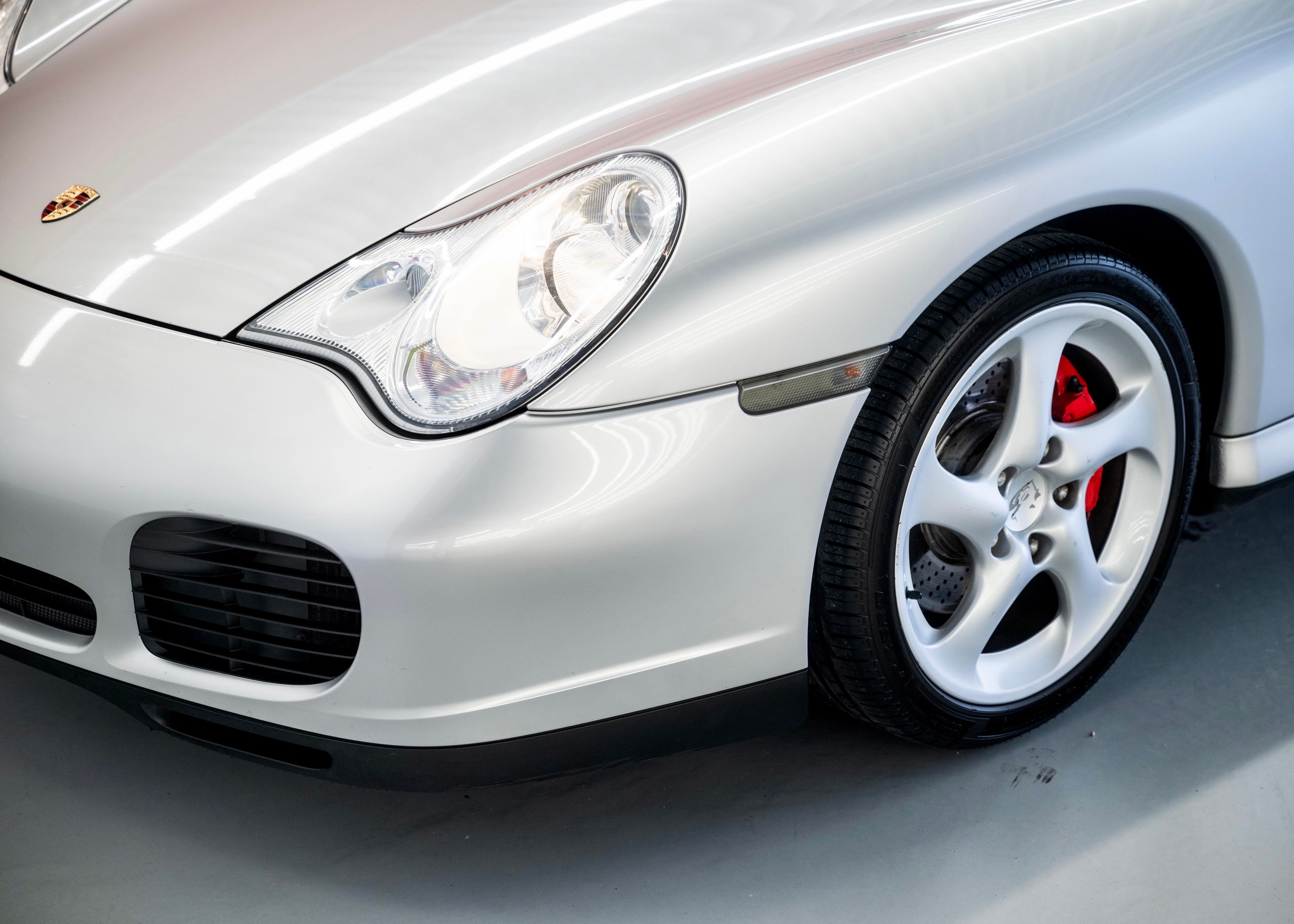 Image PORSCHE 911 911 Carrera 4S (Swiss model, fantastic condition, Nephrite leather, Porsche Exclusive options, clutch and IMS replaced)