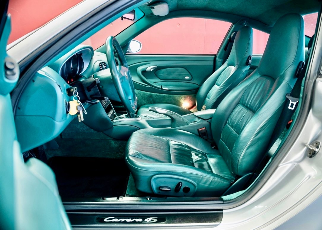 Image PORSCHE 911 911 Carrera 4S (Swiss model, fantastic condition, Nephrite leather, Porsche Exclusive options, clutch and IMS replaced)