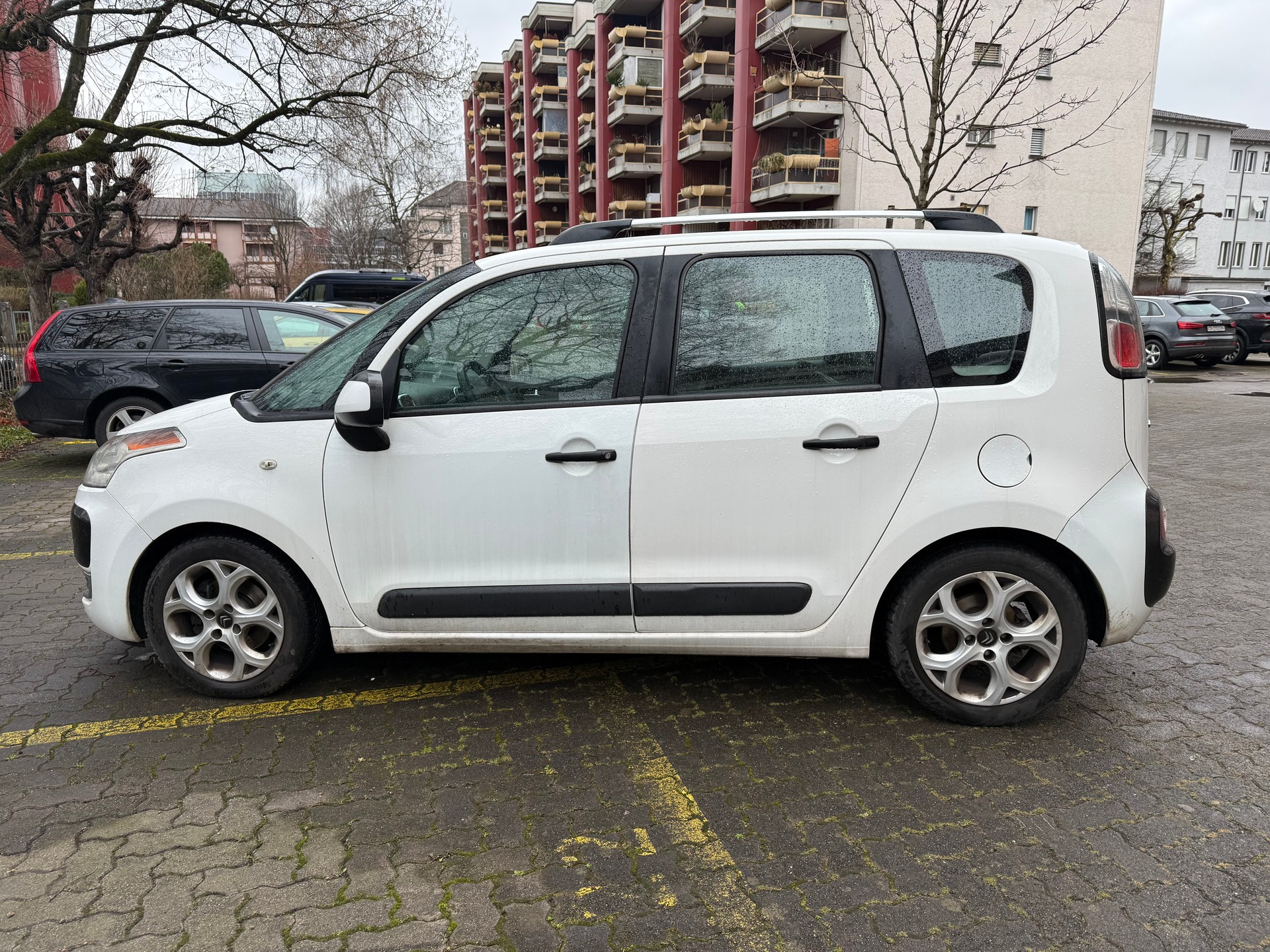 CITROEN C3 Picasso 1.6 HDi Exclusive-image-7