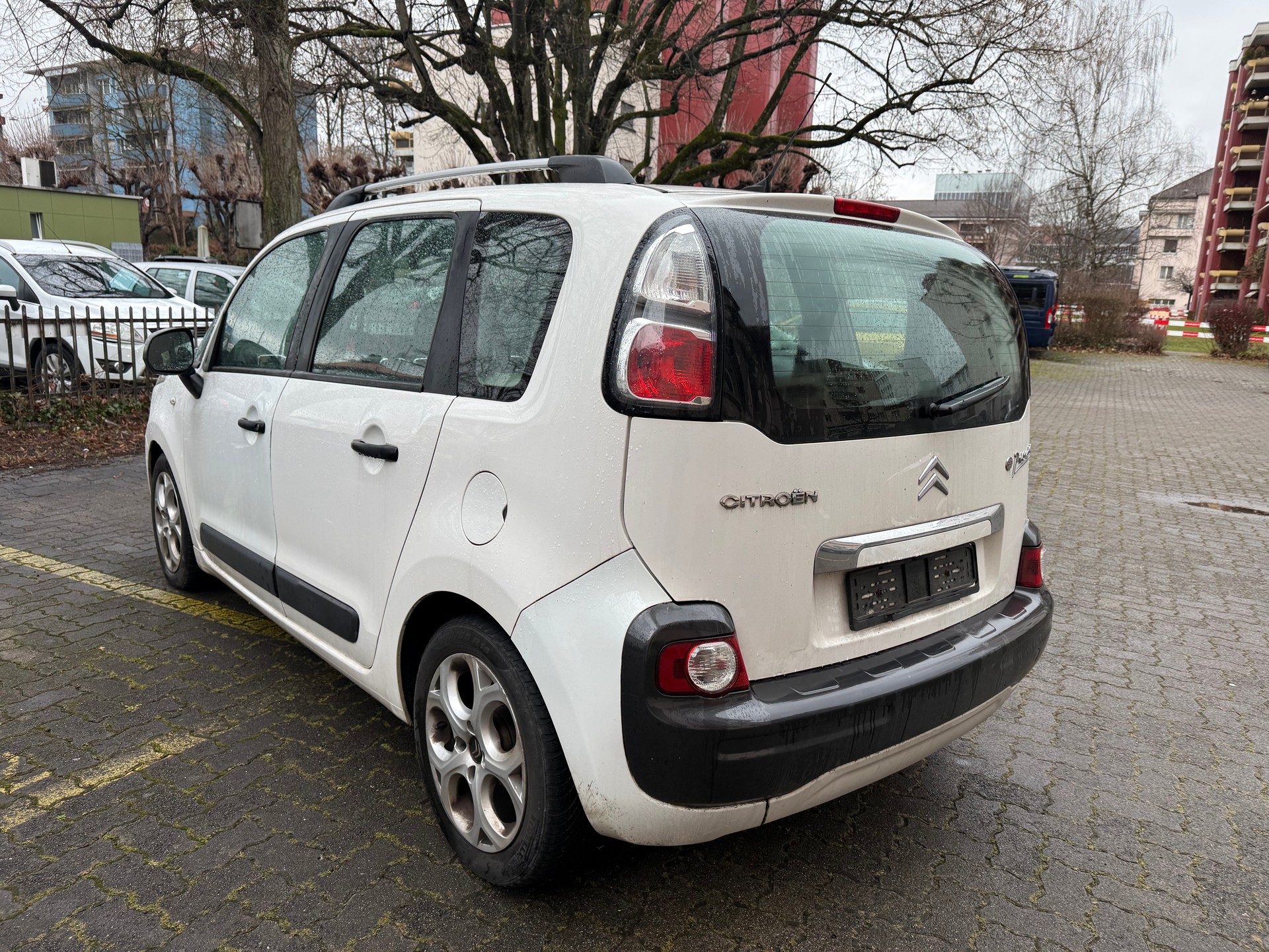 CITROEN C3 Picasso 1.6 HDi Exclusive-image-6