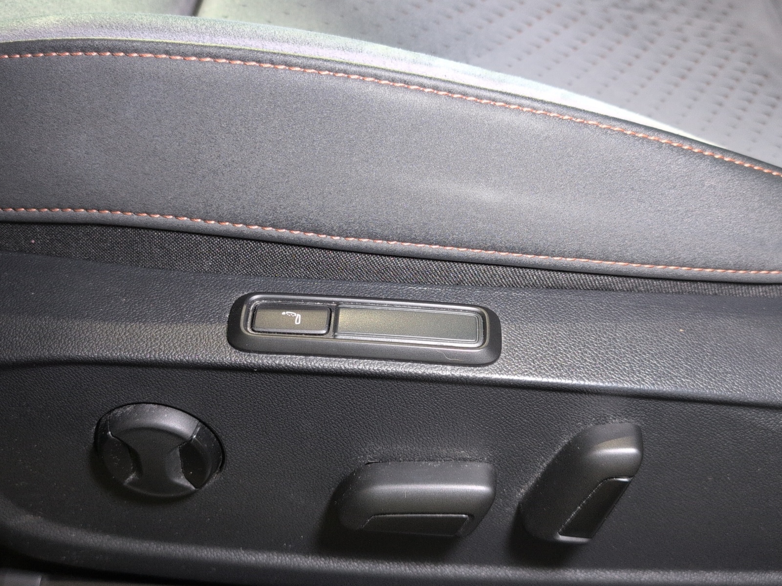CUPRA Born 58 kWh-image-14