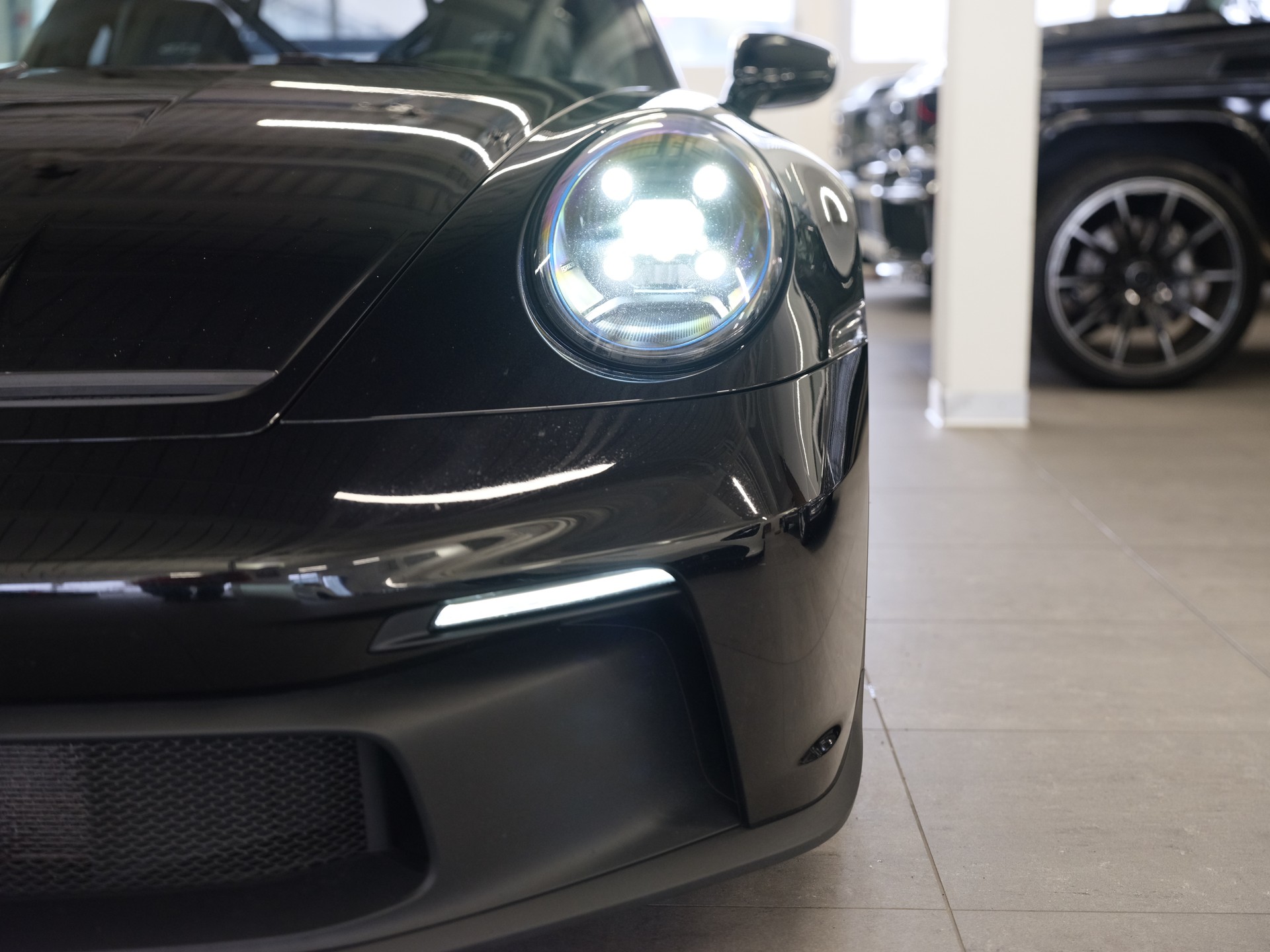 PORSCHE 911 GT3 PDK *Ambiente* *Vollschalensitze* *Sport-Chrono-Paket*-image-9