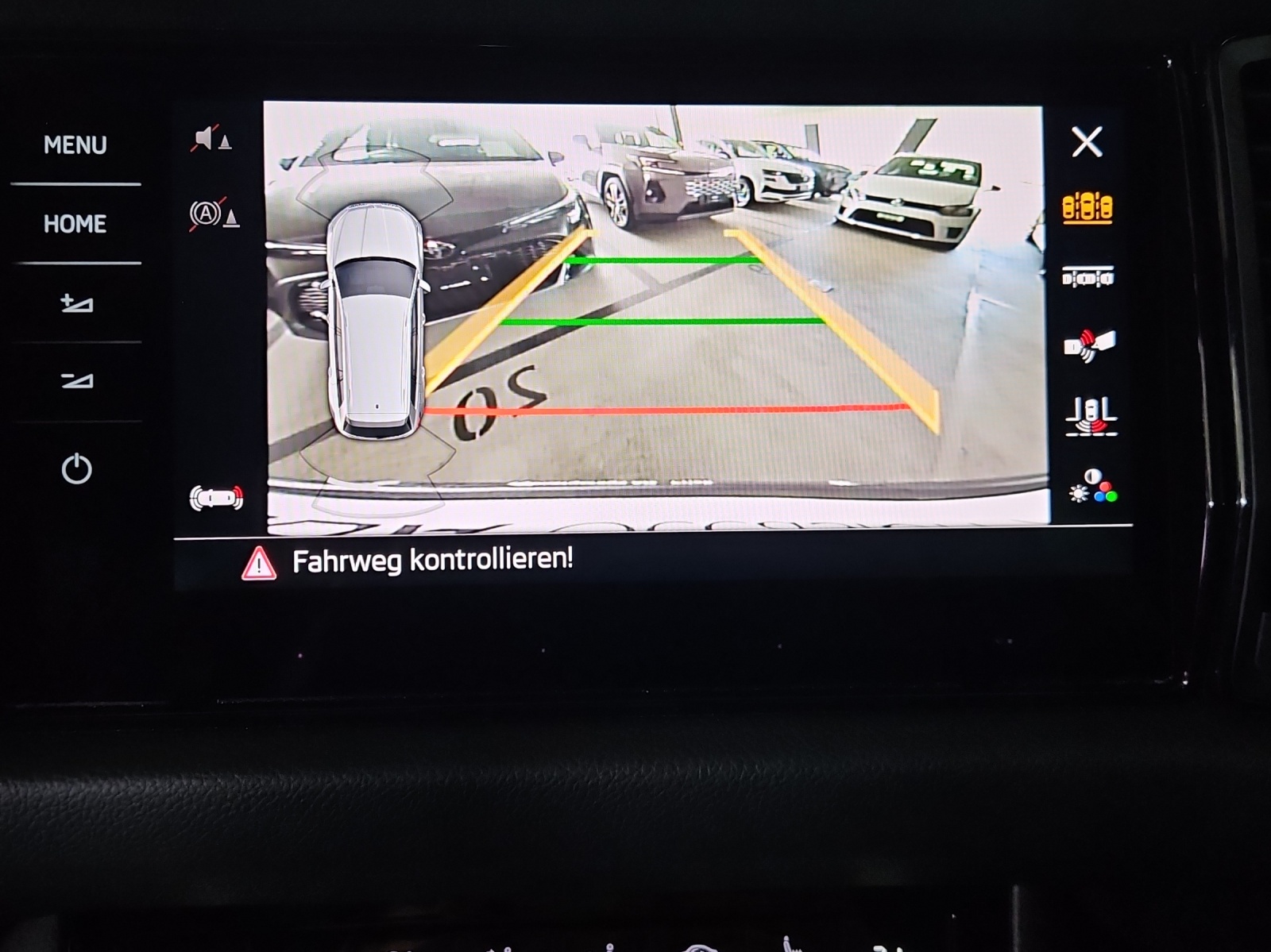 SKODA Kodiaq 2.0 TDI CR SportLine 4x4 DSG-image-15