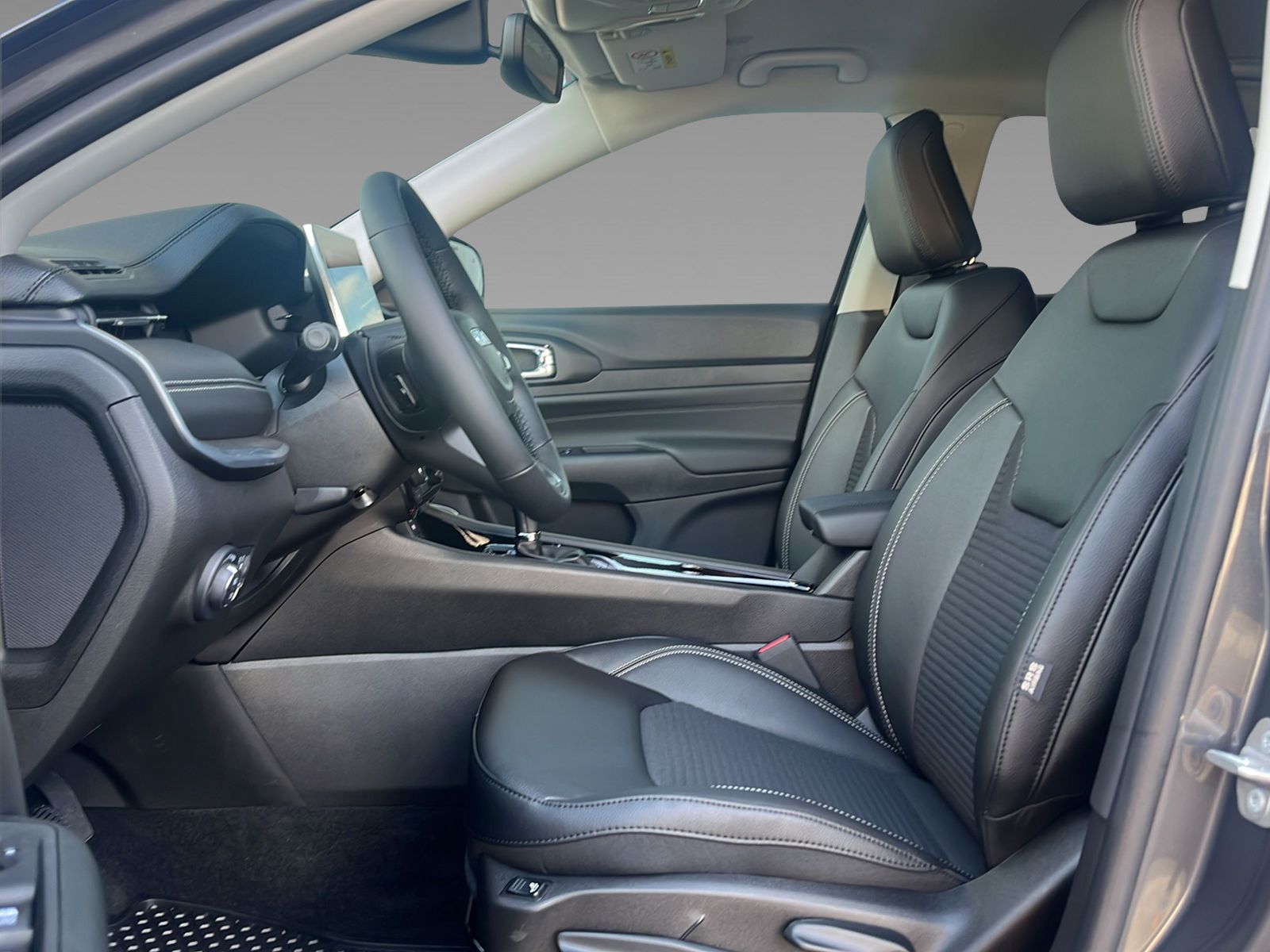 JEEP Compass 1.5 Turbo Swiss Limited-showroom-element-3